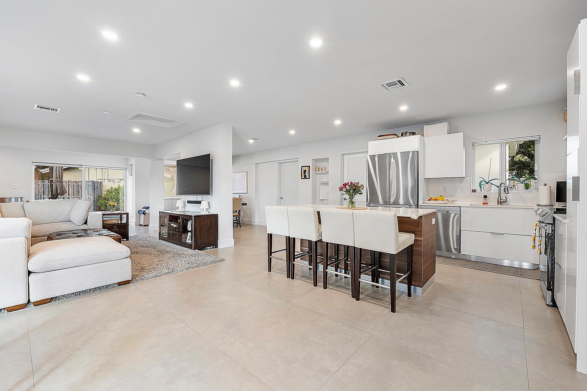 1201 Se 7th Ave Pompano Beach FL 33060 | F10461728