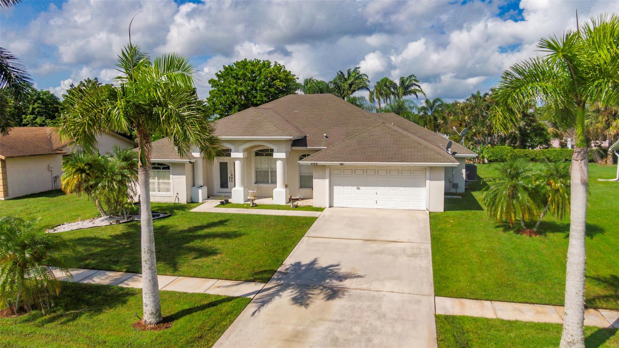 266 La Mancha Ave Royal Palm Beach FL 33411 | F10463698