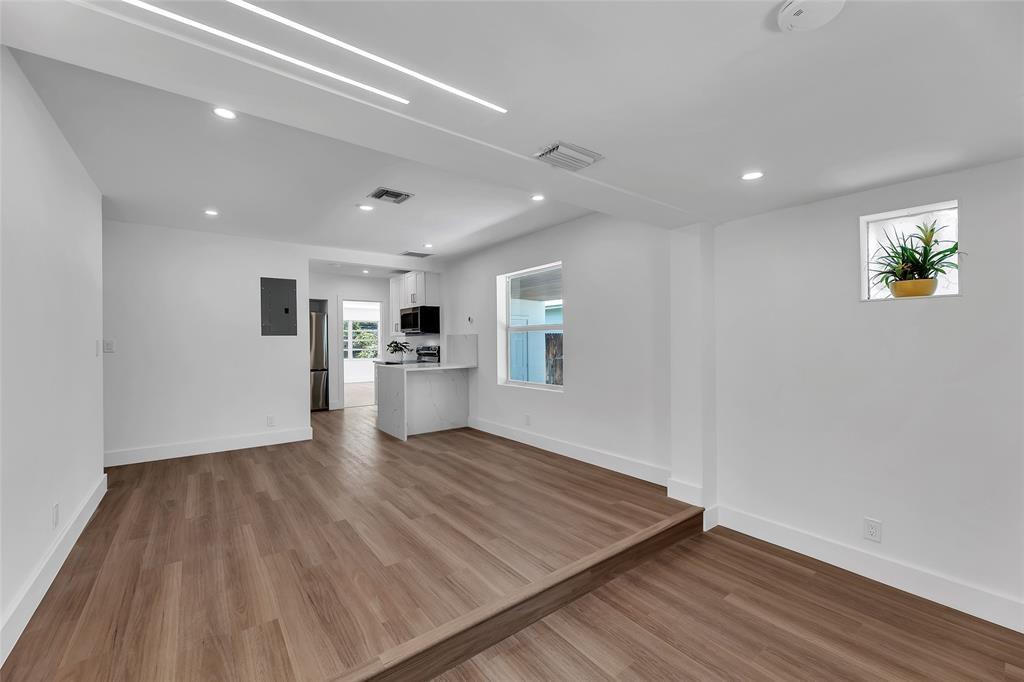 420 Sw 13th St Fort Lauderdale FL 33315 | F10464353