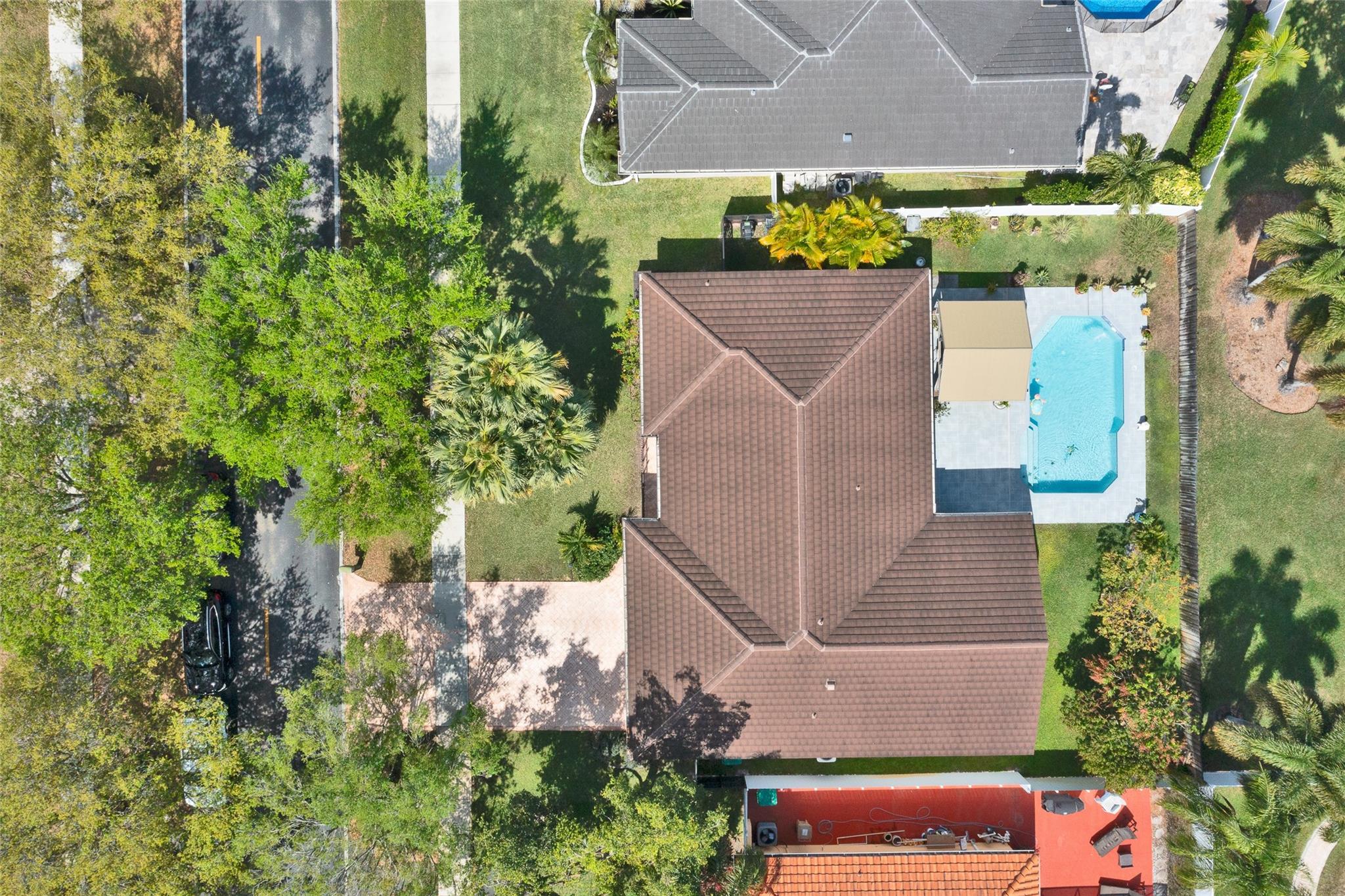 Homes for sale in Davie, FL | 5210 Hawkes Bluff Ave, Davie, FL 33331 | MLS# F10463062