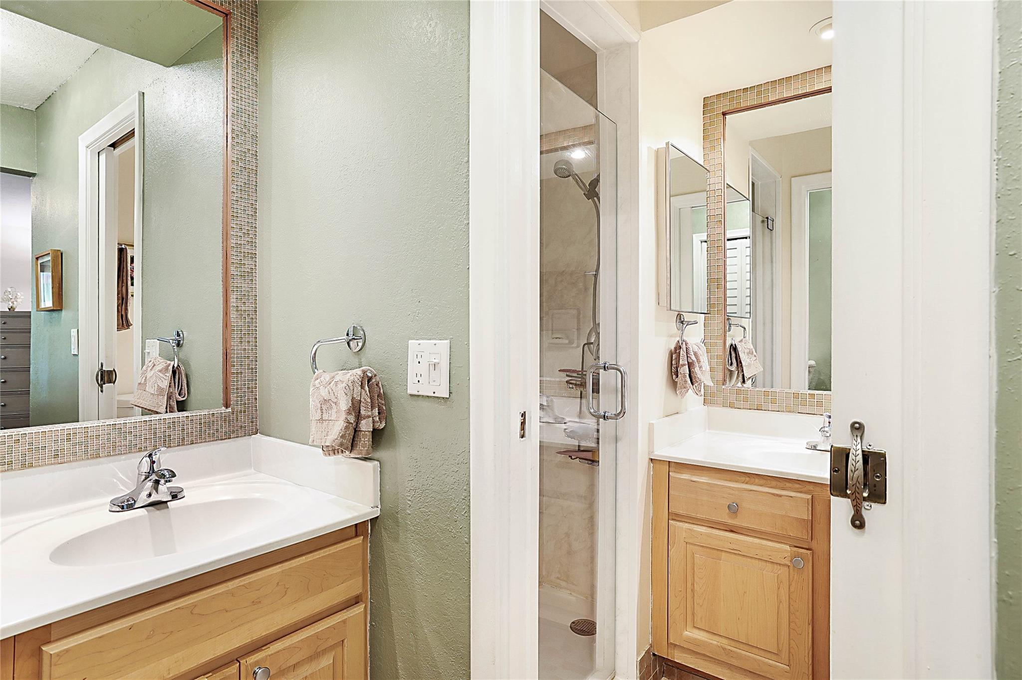 Master bath with shower