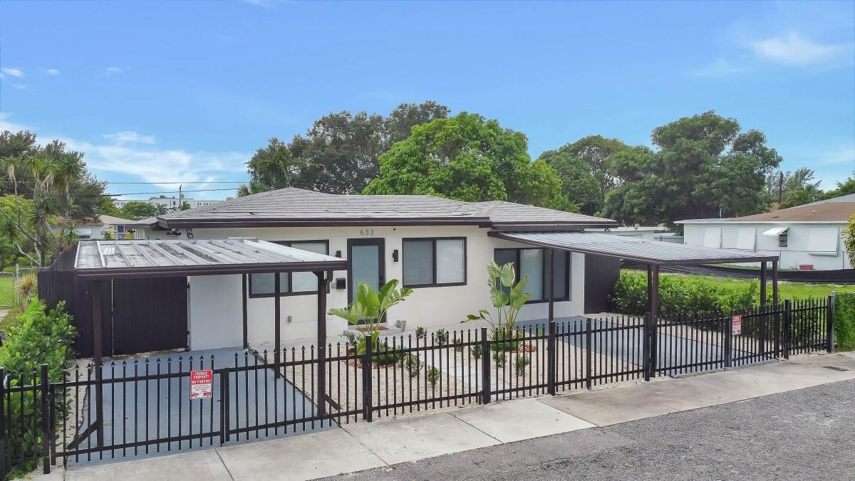 633 Nw 4th Ct Hallandale Beach FL 33009 | F10464983