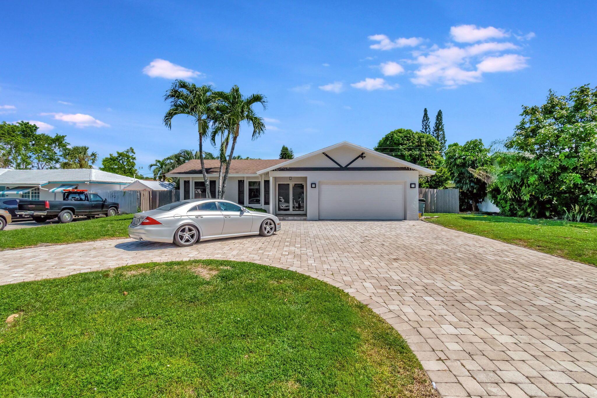 637 Ibis Drive Delray Beach FL 33444 | R11026491