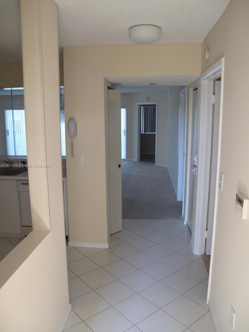 Homes for sale in Tamarac, FL | 9511 Weldon Cir #G402, Tamarac, FL 33321 | MLS# A11671528