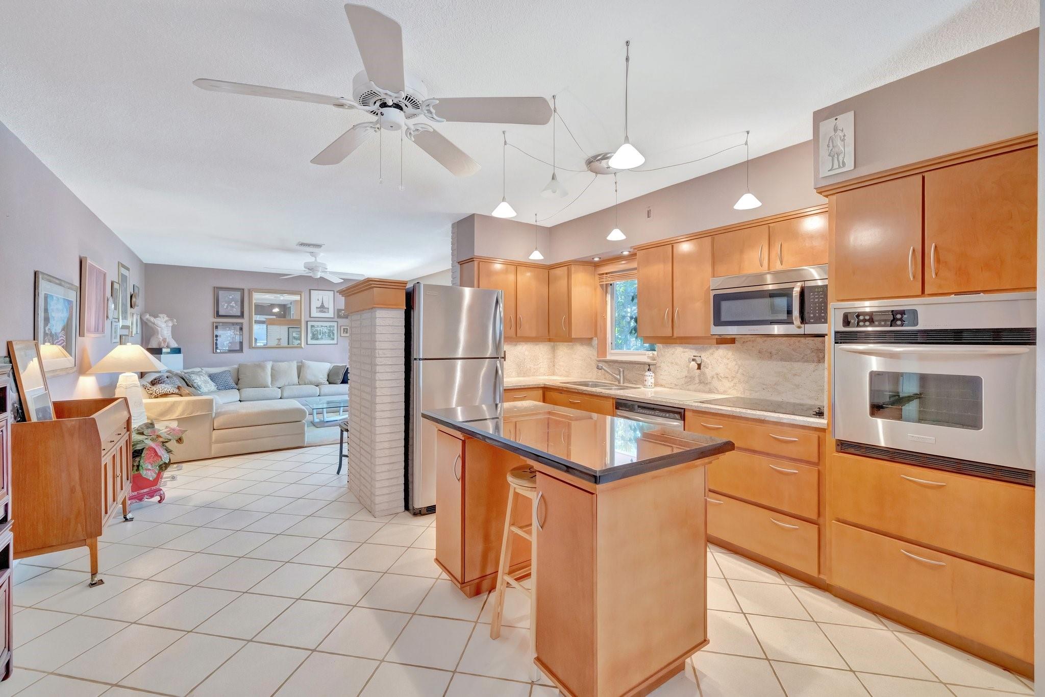 Homes for sale in Fort Lauderdale, FL | 5140 Ne 17Th Ter, Fort Lauderdale, FL 33334 | MLS# F10464839