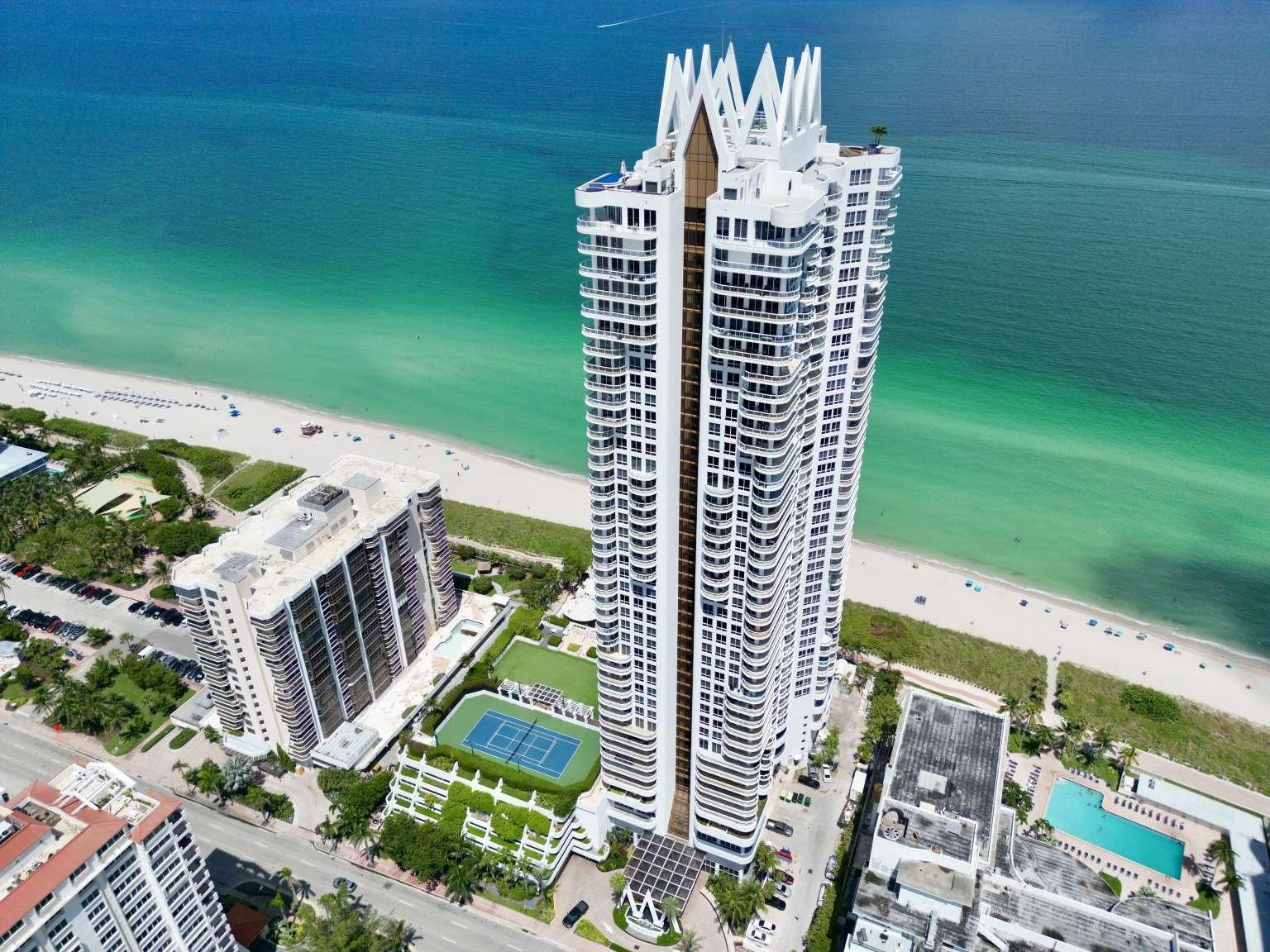 Akoya Condo