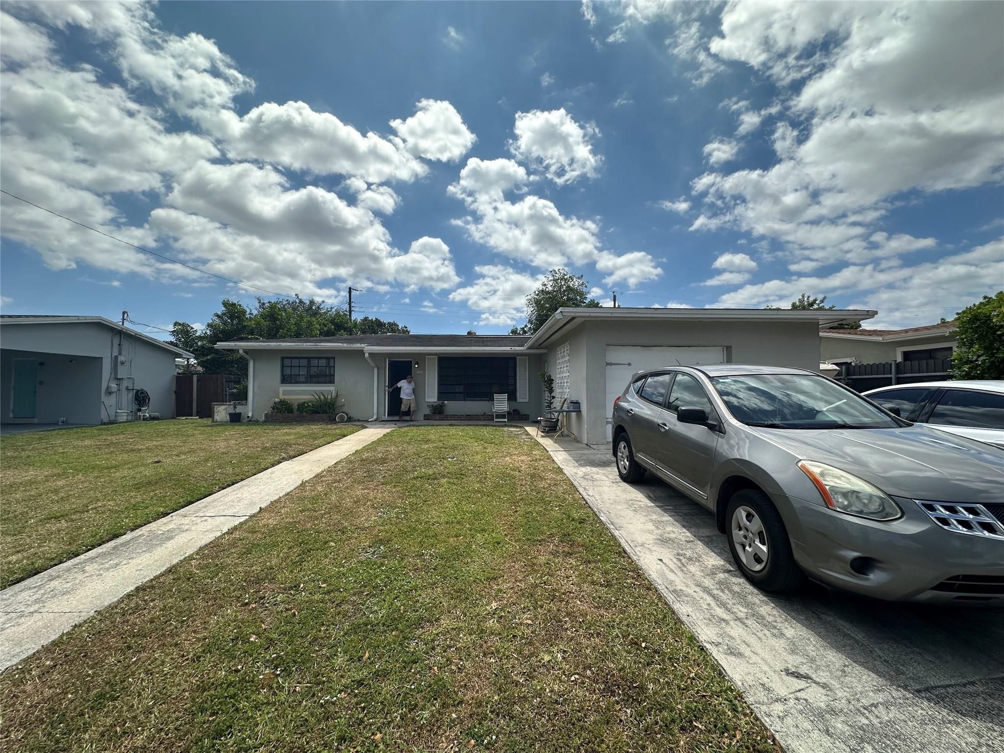 6418 Sw 7th St Pembroke Pines FL 33023 | F10465434