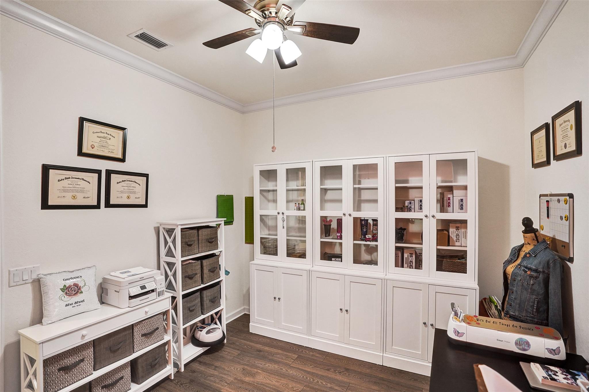 Sewing Area (Additional Room)