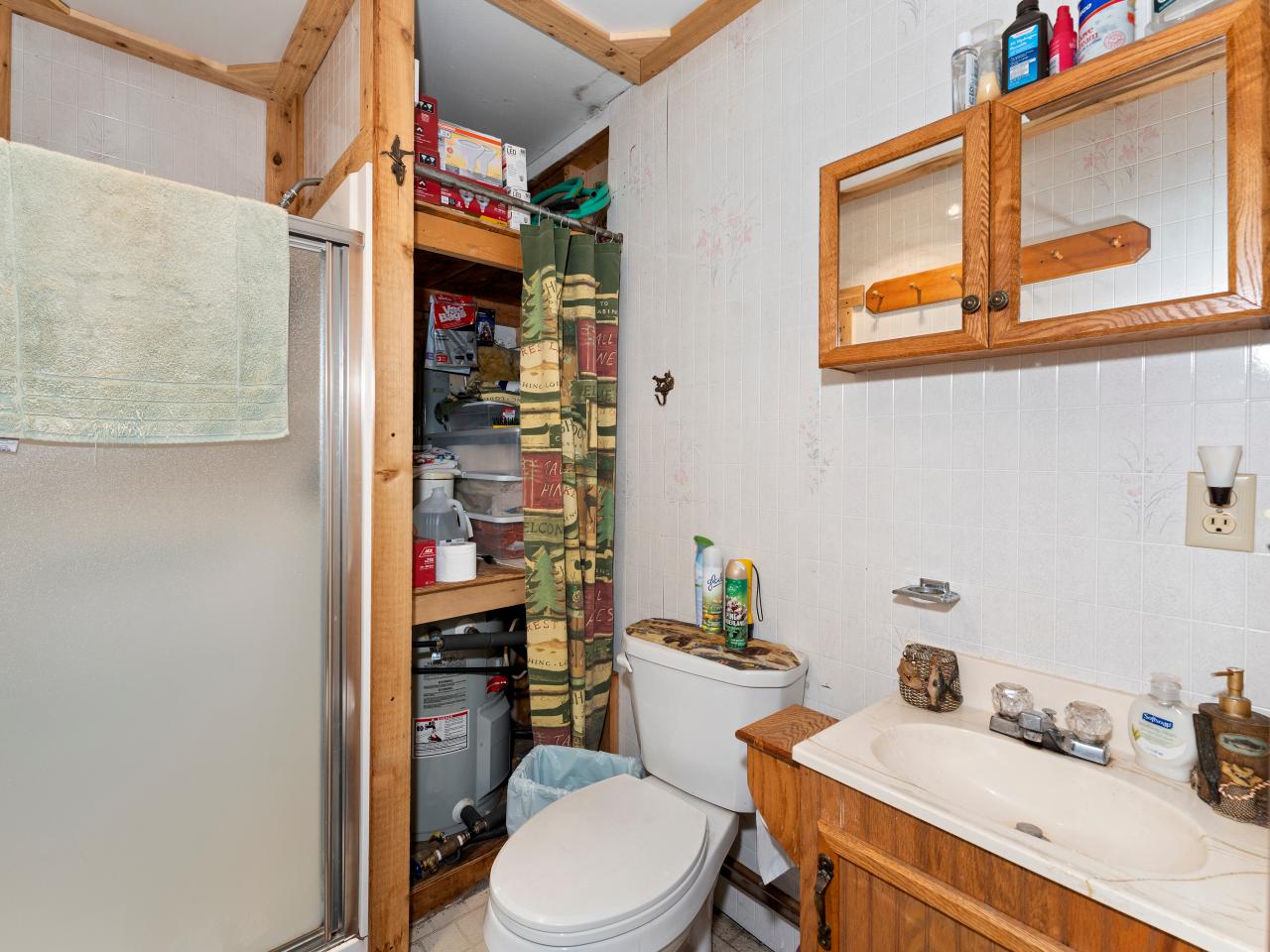 Amik Lake Property 1682 Turner Lake Rd E Photo 13