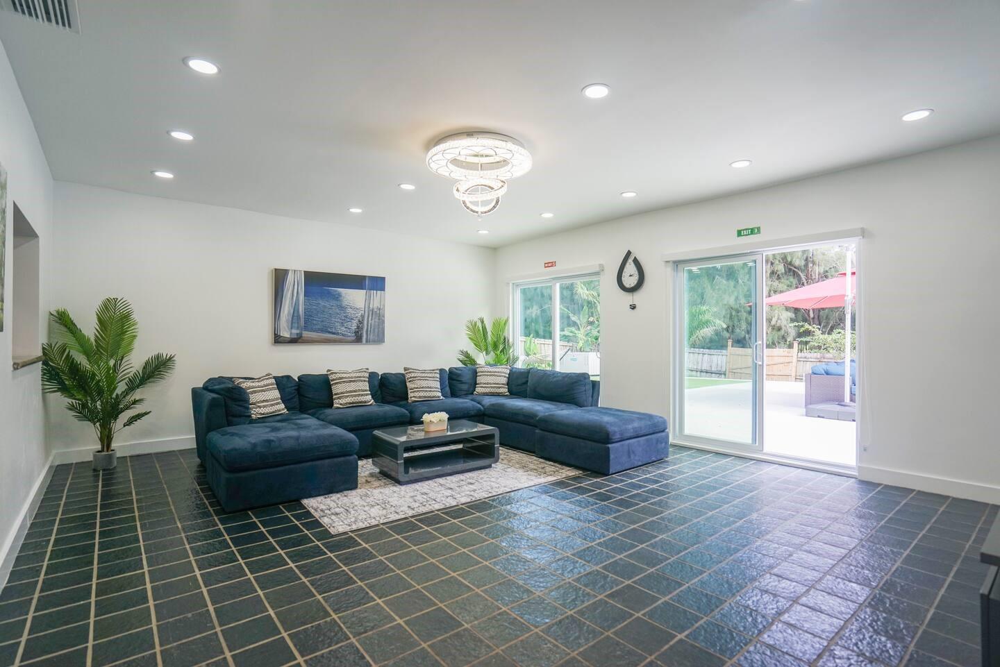 Central Golf Sec Of Holly