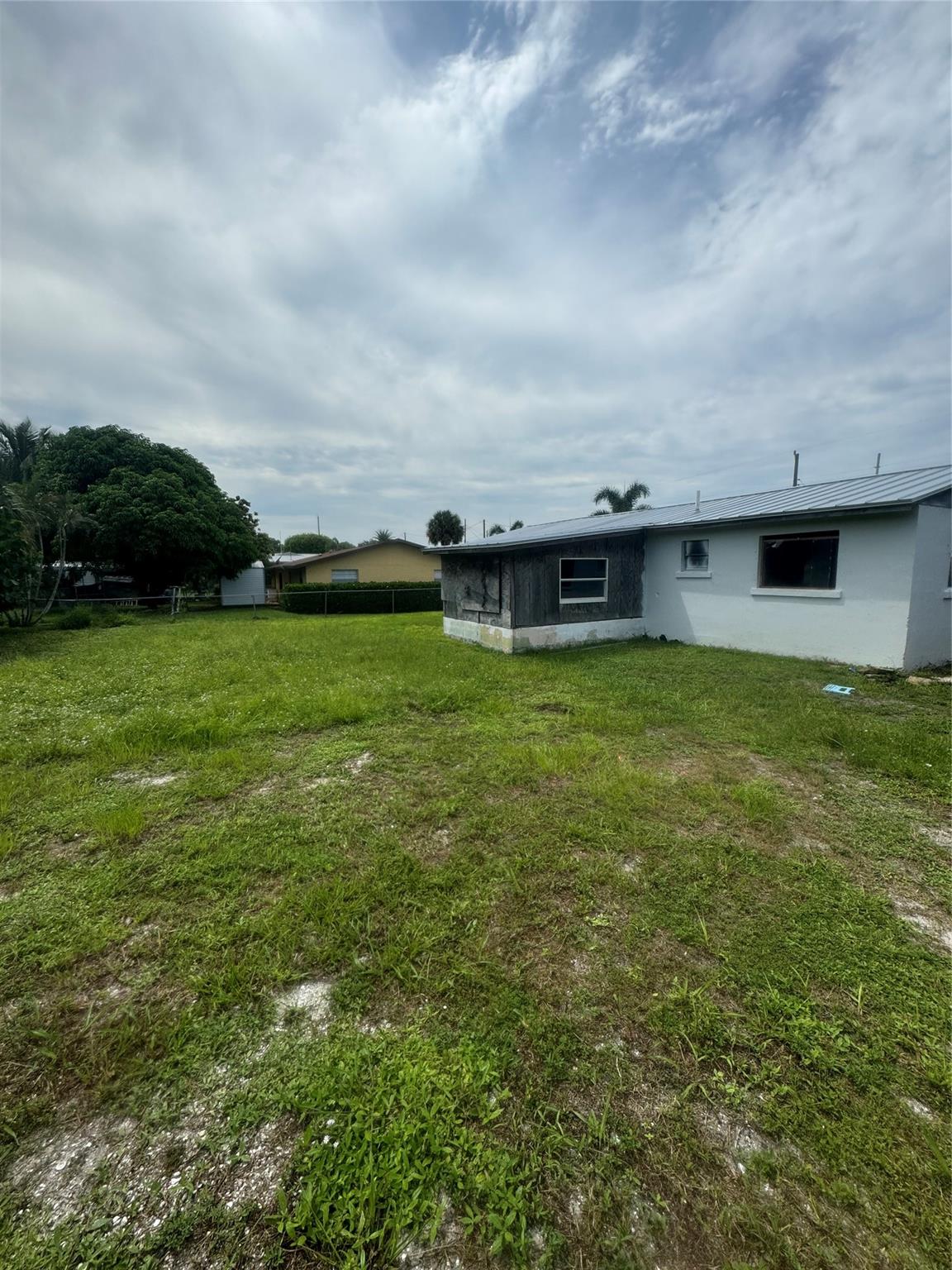 Homes for sale in Hobe Sound, FL | 8480 Se Citrus Way, Hobe Sound, FL 33455 | MLS# F10467104