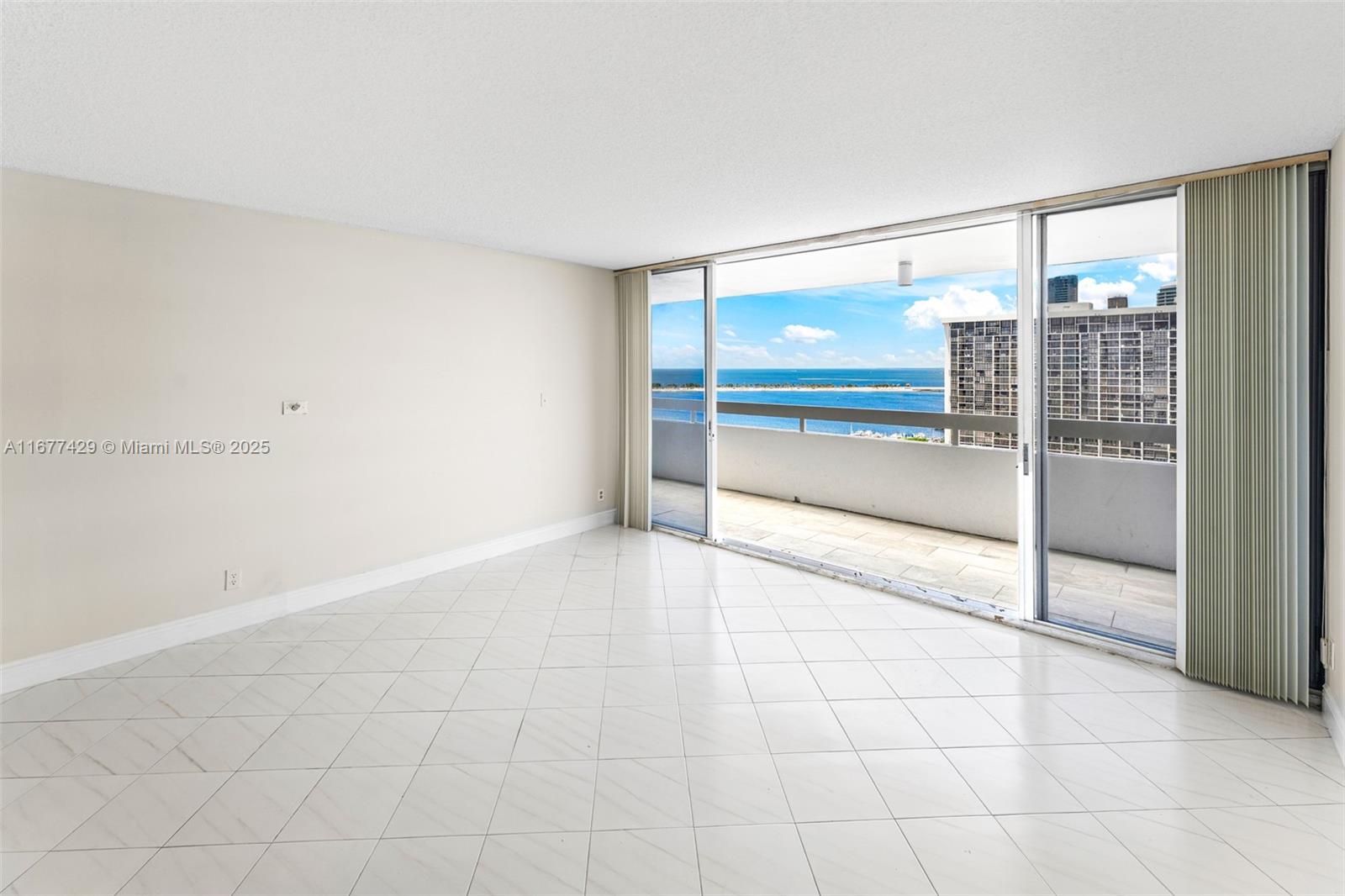 1627 Brickell Ave #1906, Miami FL 33129