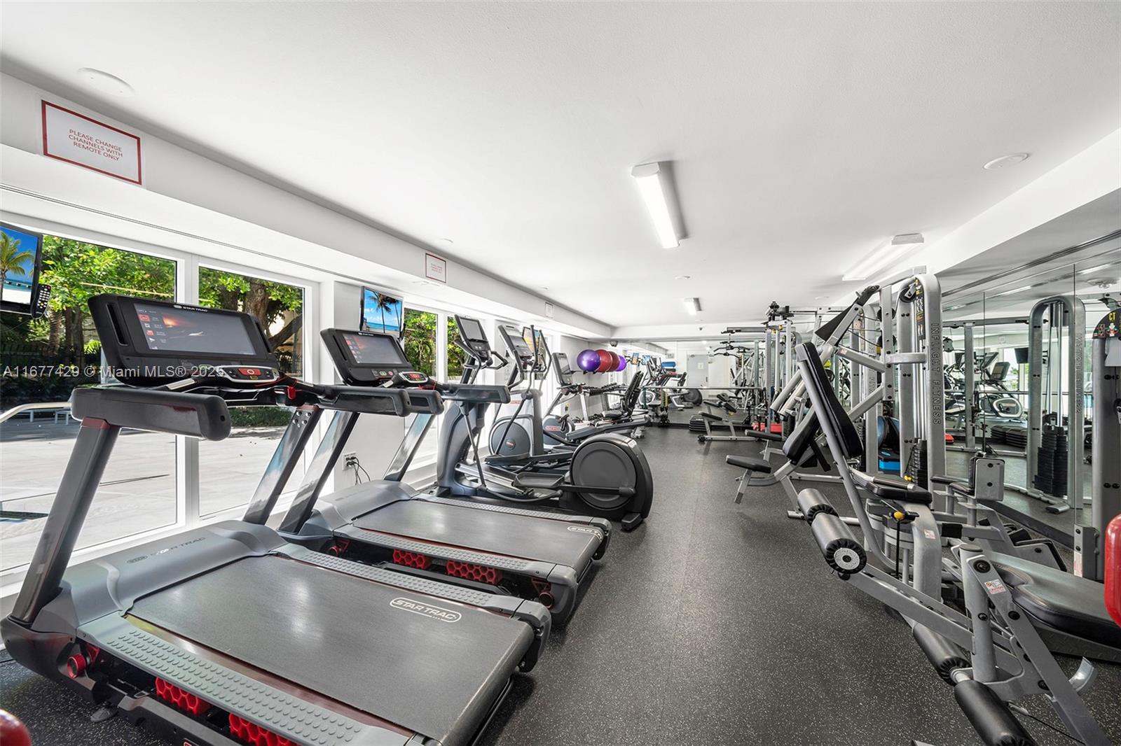 1627 Brickell Ave #1906, Miami FL 33129