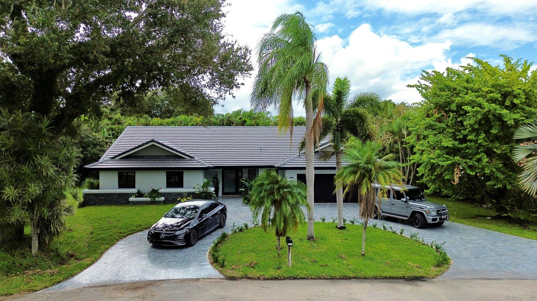 2200 Sw 36th Ter Terrace Delray Beach FL 33445 | R11029942