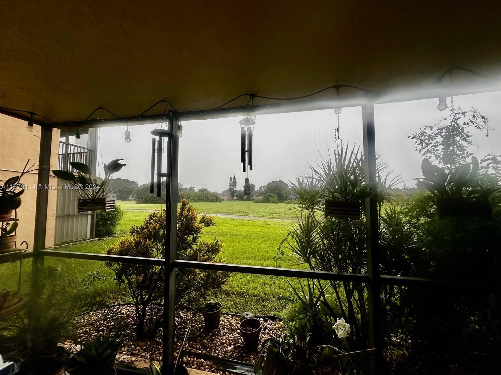 Condominium 6 Of Environ