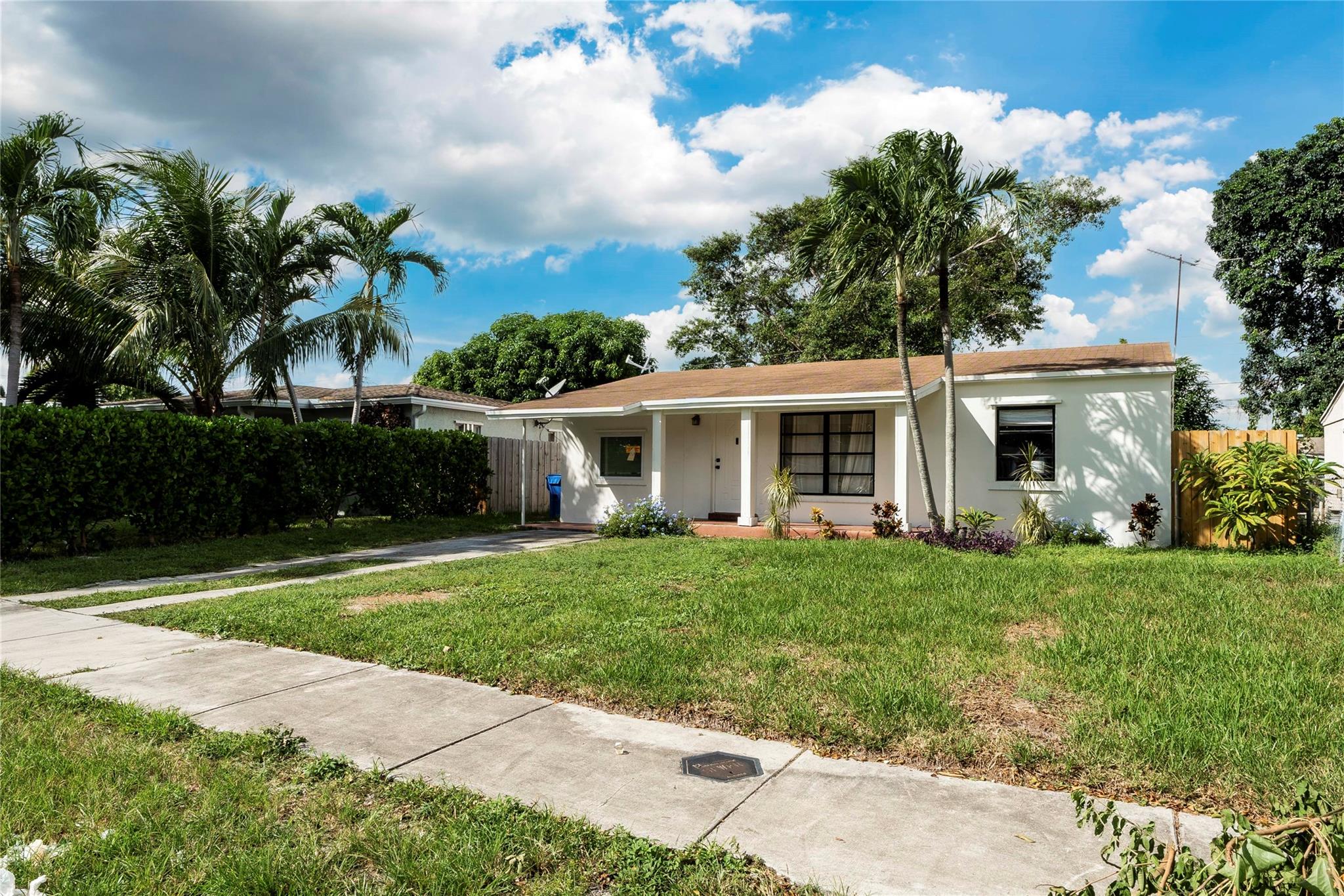 Front of Home with sidewalk