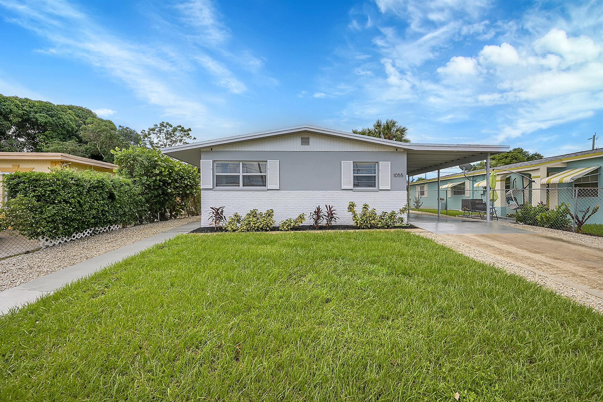 1055 W 26th Street, Riviera Beach, FL 33404, 3 Bedrooms , 1 Bathroom ,Single Family Residence,Sold,R11030645, Horizon Palm Realty Group