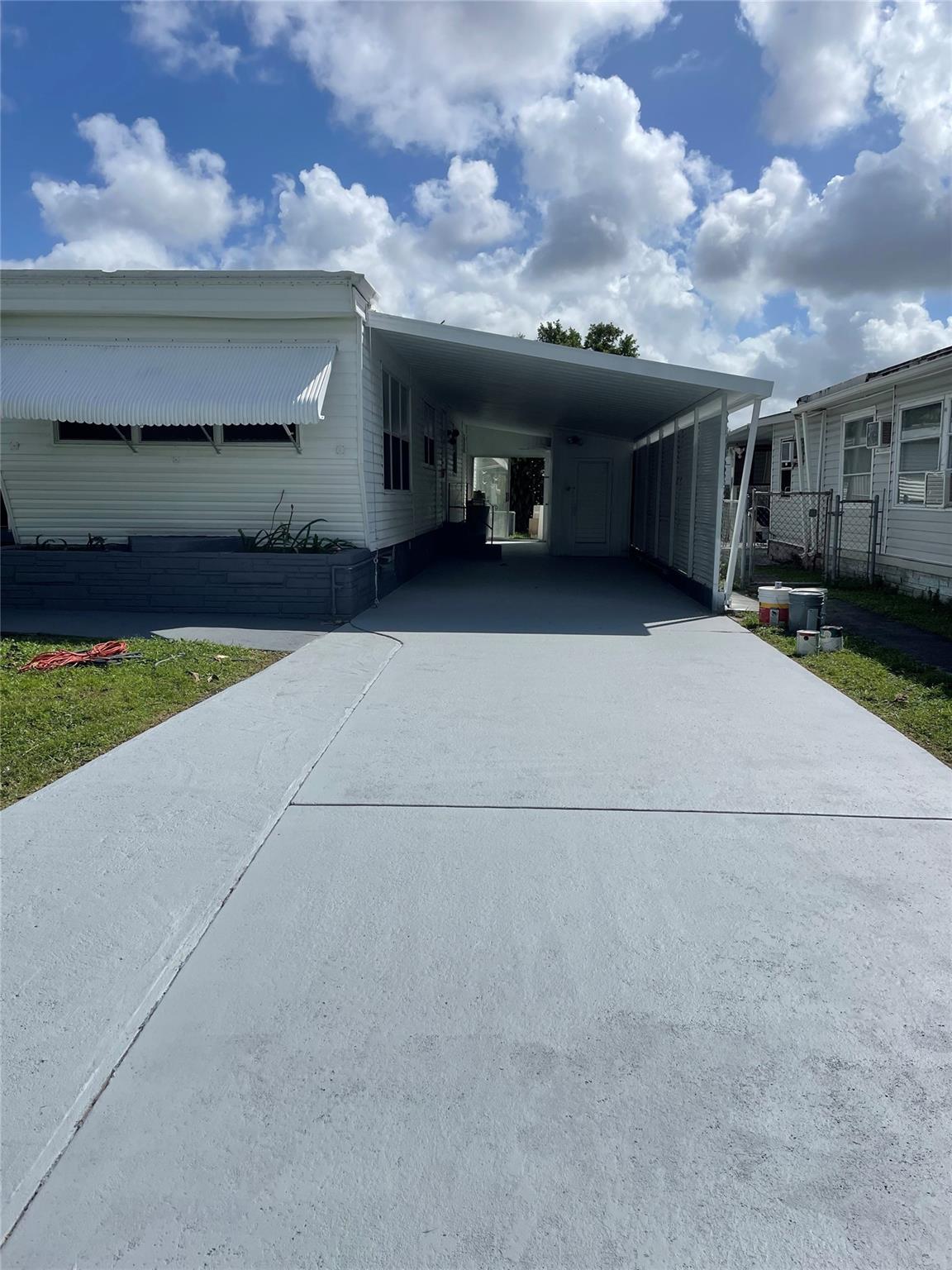 Homes for sale in Davie, FL | 8700 Sw 21st St, Davie, FL 33324 | MLS# F10467861