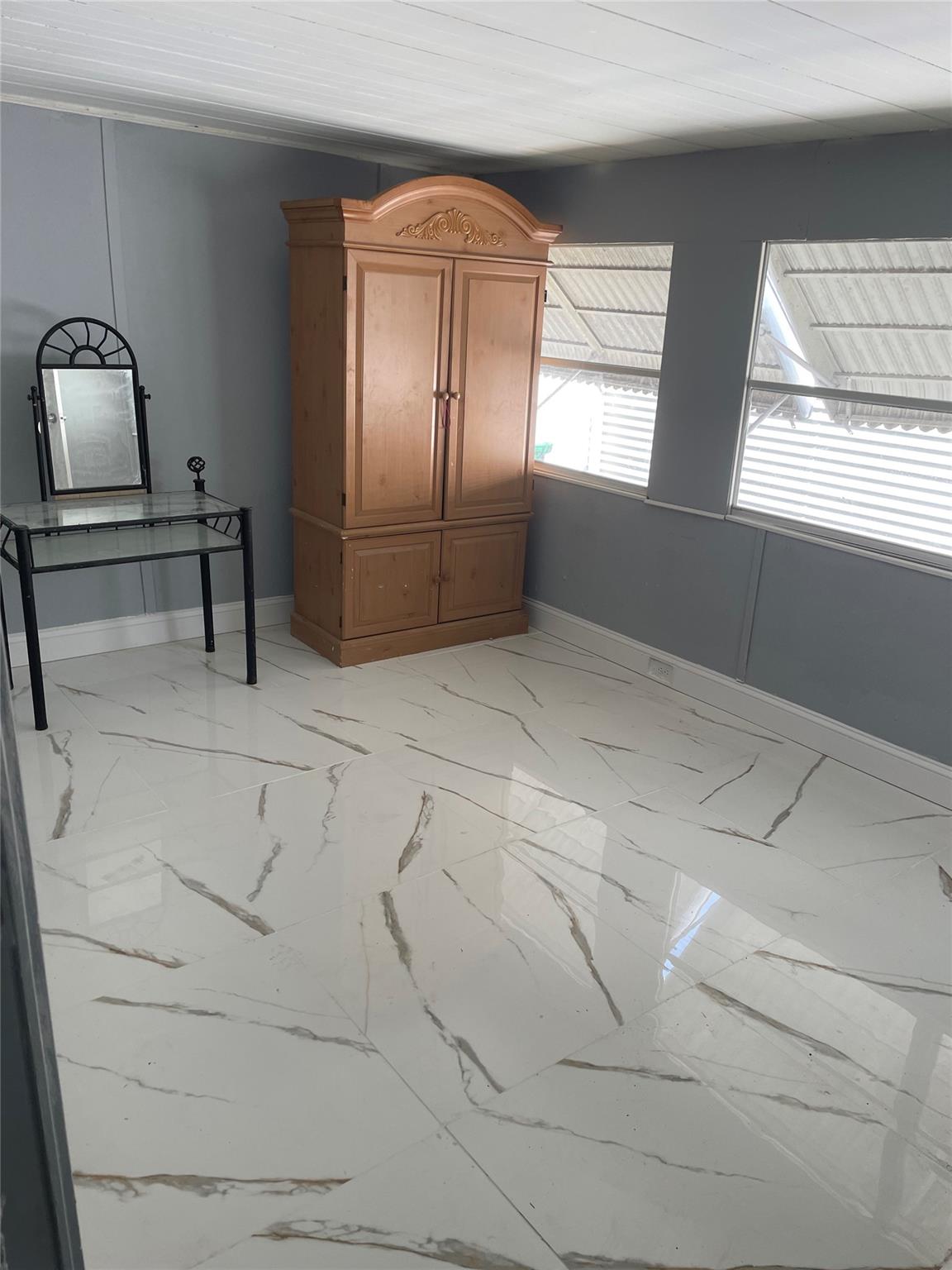 Homes for sale in Davie, FL | 8700 Sw 21St St, Davie, FL 33324 | MLS# F10467861