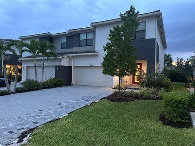 8662 Corvus Dr Lake Worth FL 33467 | F10468129