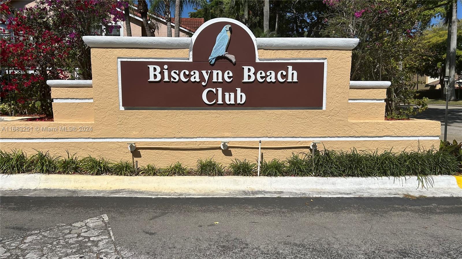 Biscayne Beach Club Condo