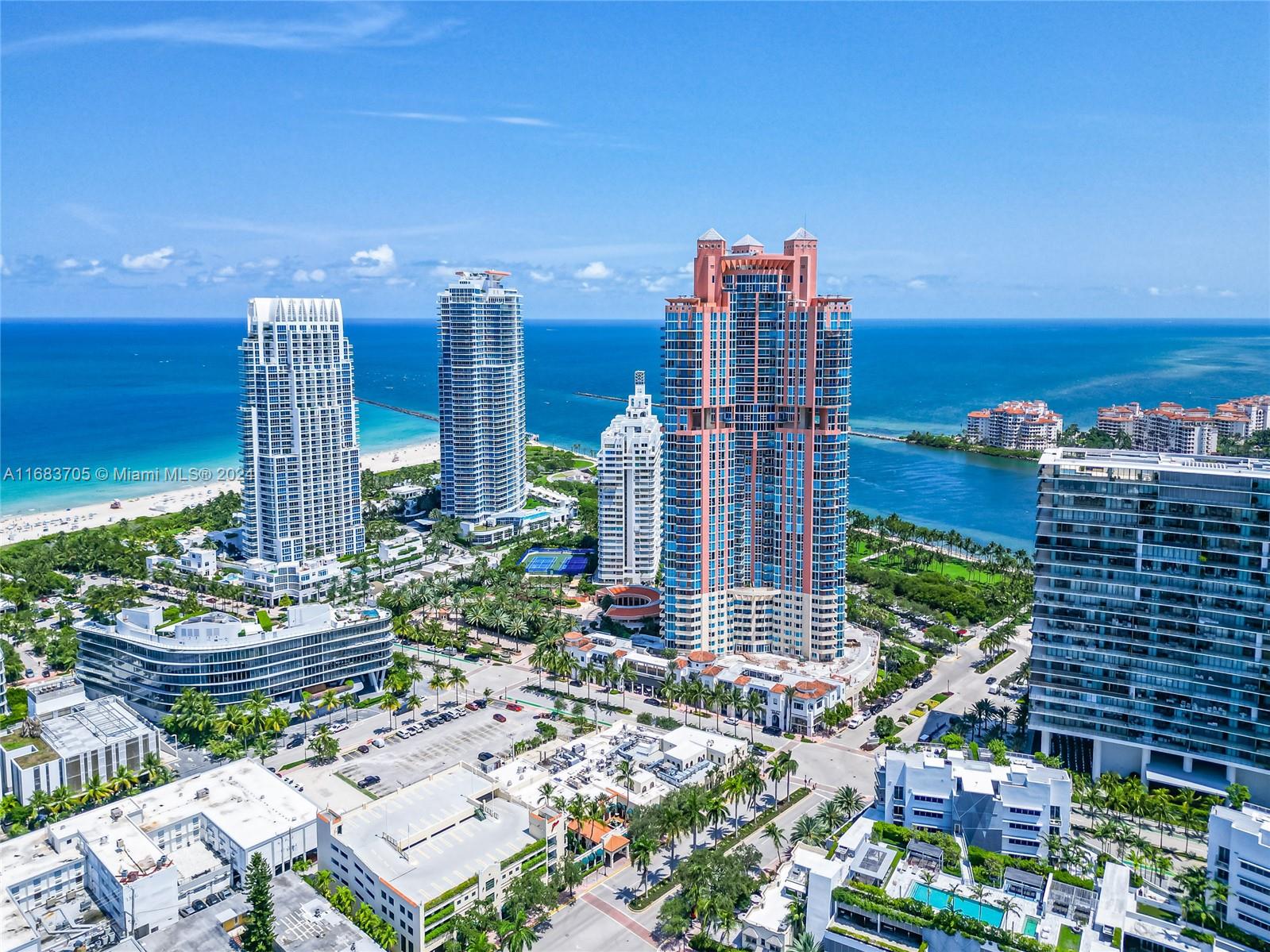 300 S Pointe Dr #2102, Miami Beach FL 33139