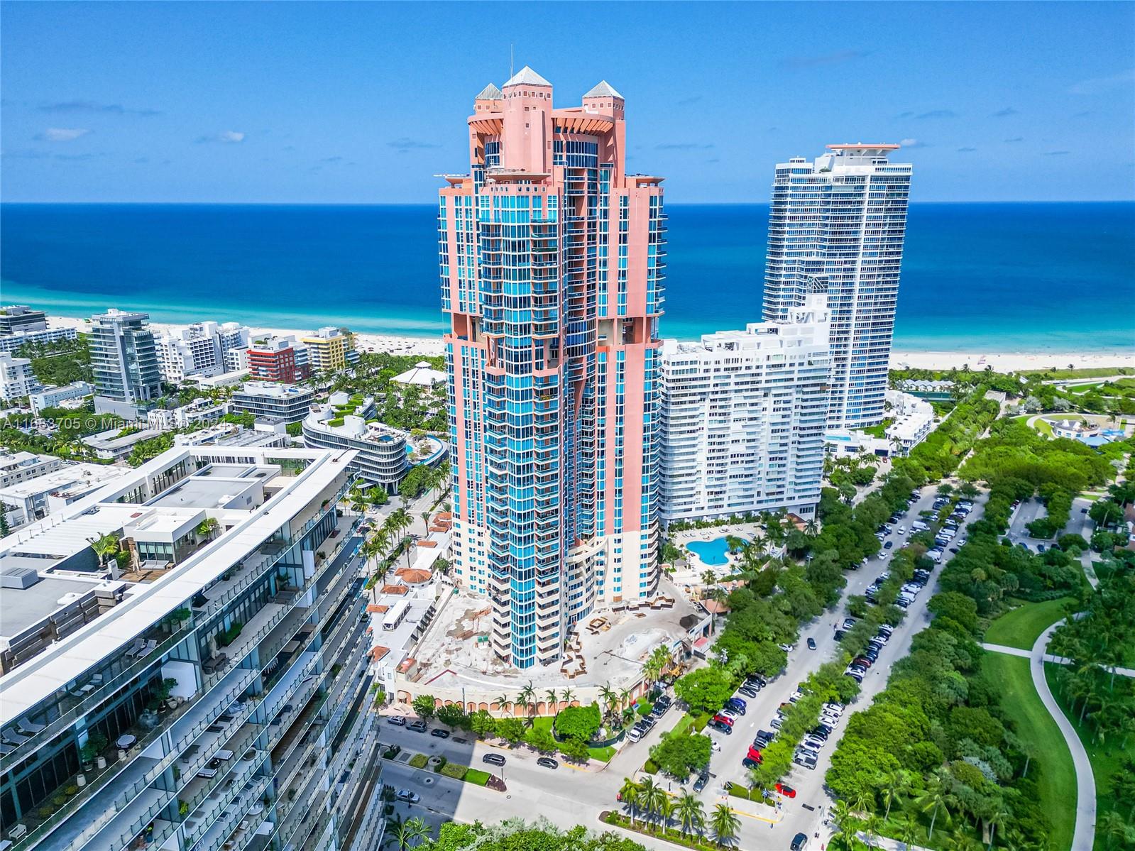 300 S Pointe Dr #2102, Miami Beach FL 33139