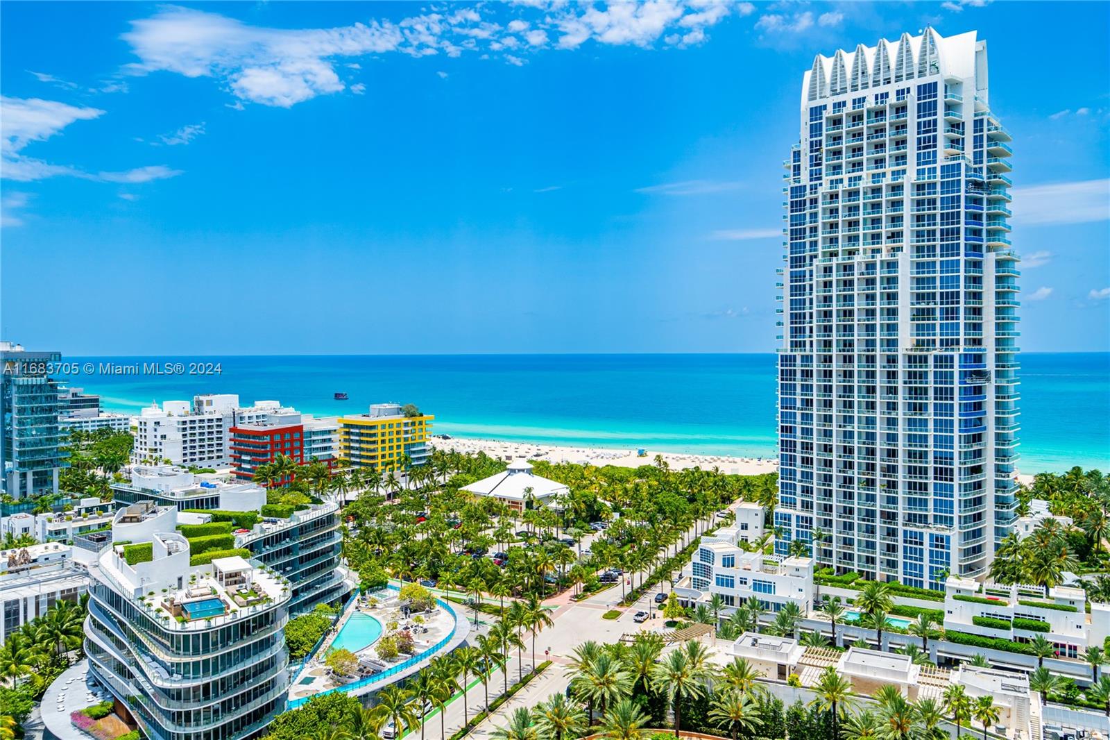 300 S Pointe Dr #2102, Miami Beach FL 33139