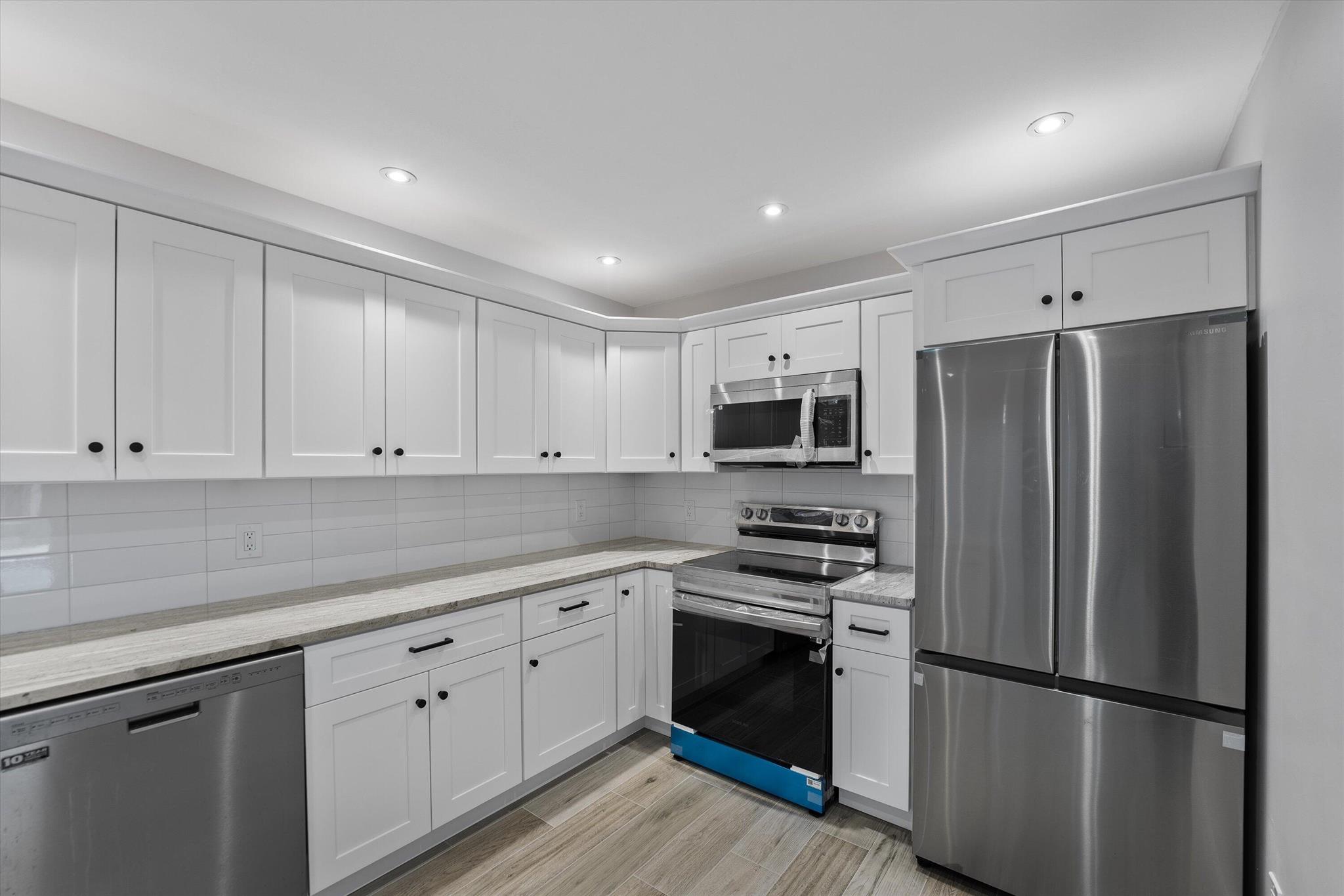 3508 E Gardens East Drive E B