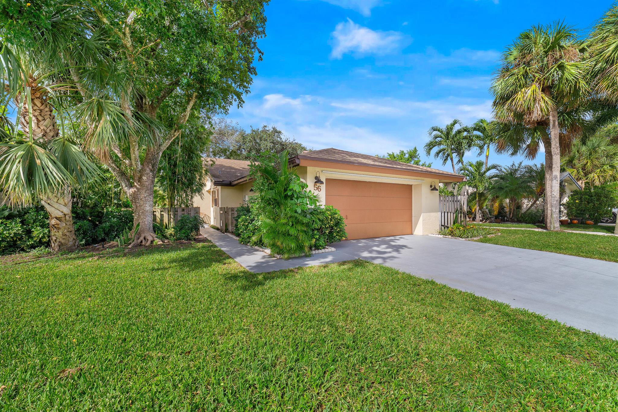 56 Baytree Circle Boynton Beach FL 33436 | R11032281