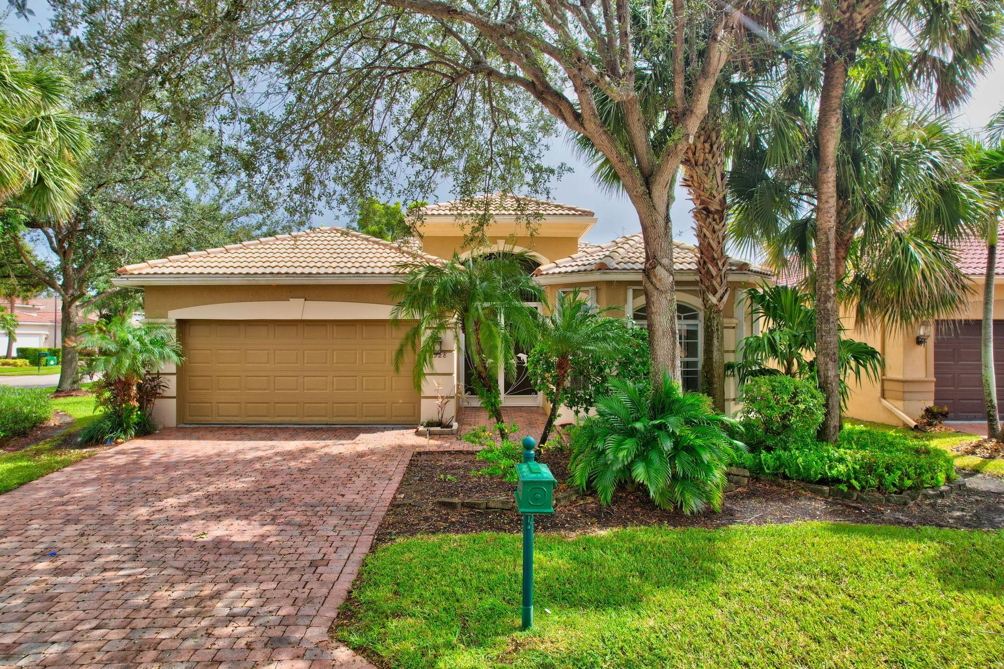 6928 Pisano Dr Lake Worth FL 33467 | F10468865