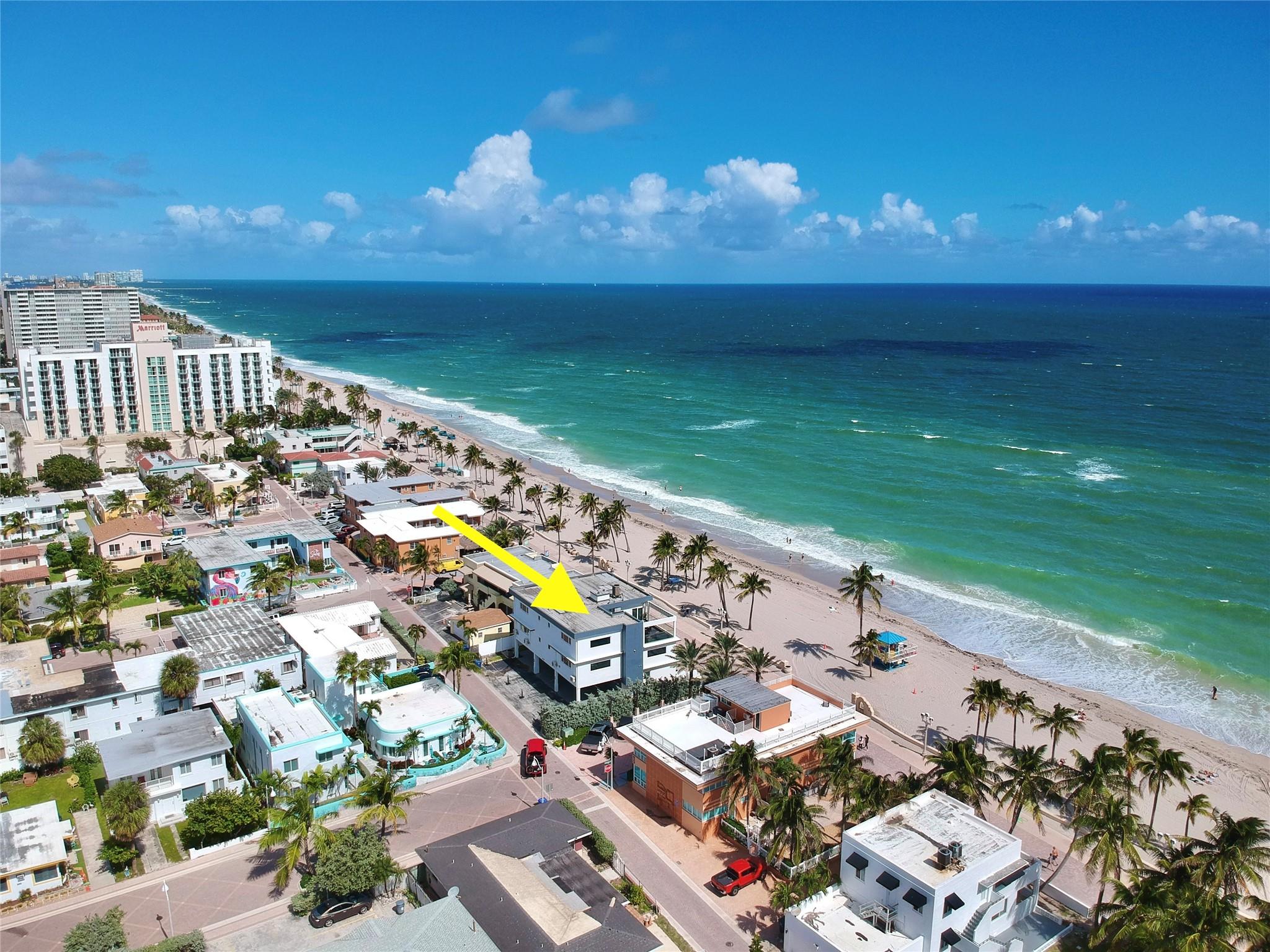 Homes for sale in Hollywood, FL | 2205 N Surf Rd, Hollywood, FL 33019 | MLS# F10467901