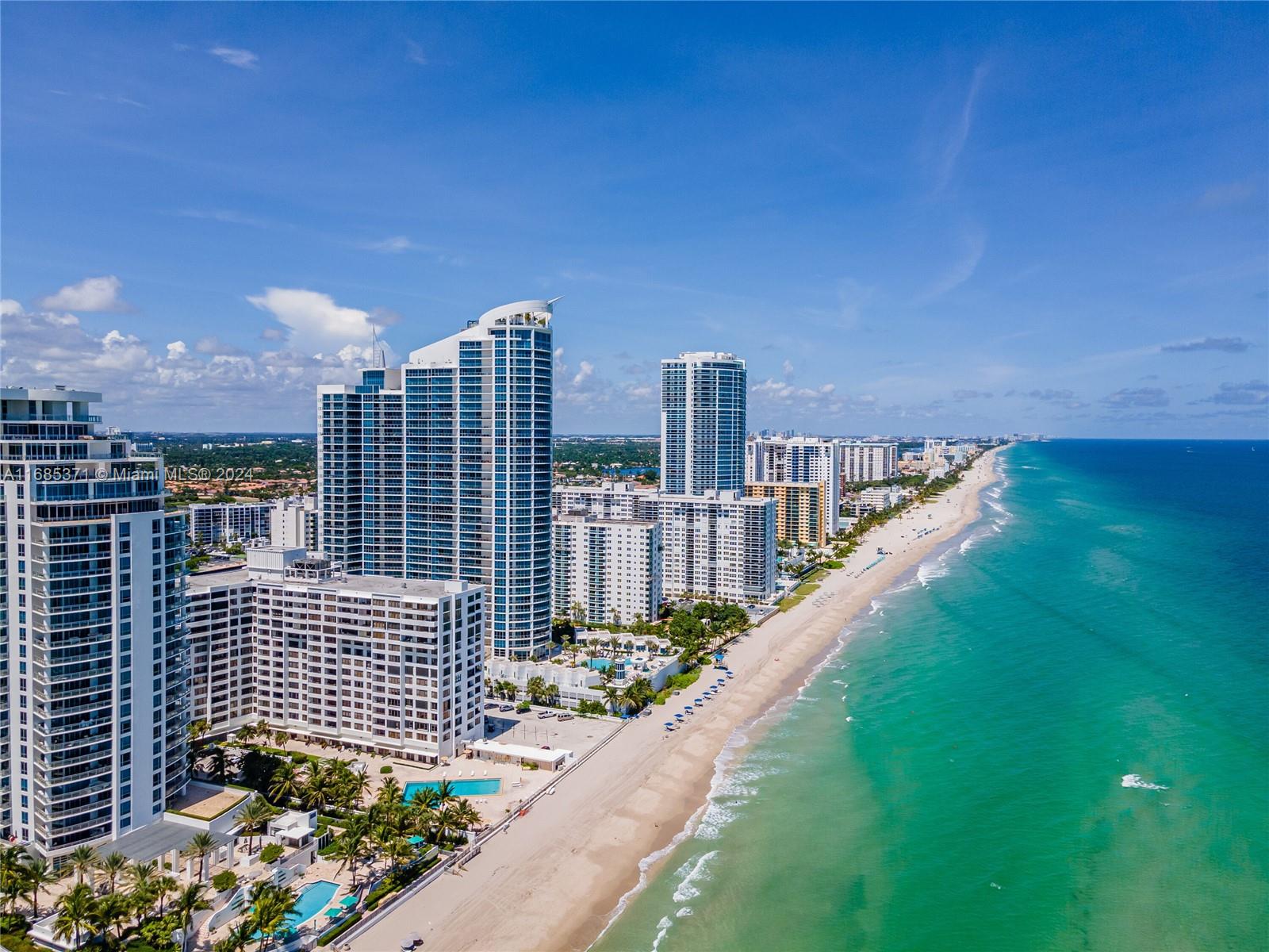 The Wave Condo