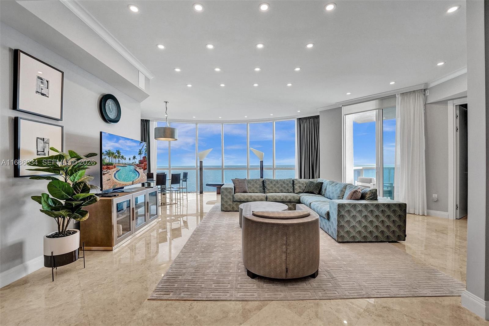 Condo for Sale in Sunny Isles Beach, FL