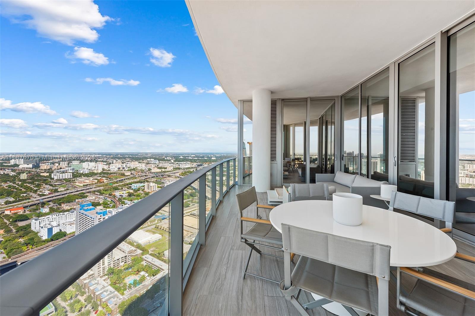 851 NE 1st Ave #PH 5112, Miami FL 33132