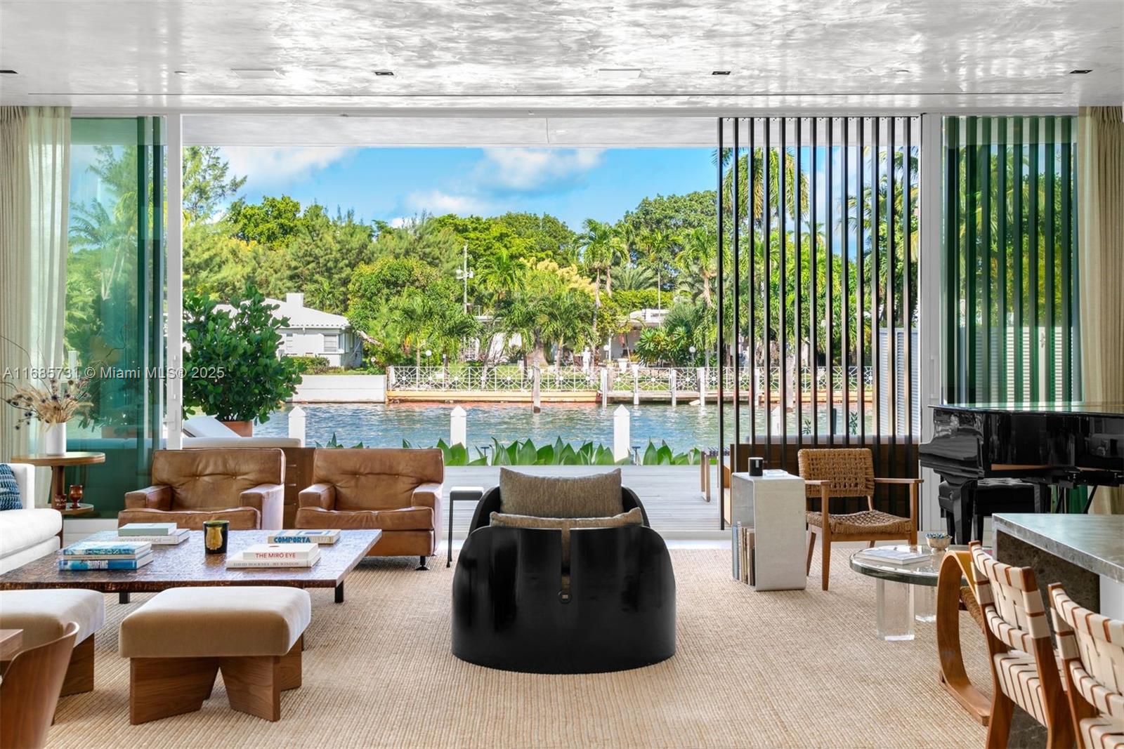 Homes for sale in Miami Beach, FL | 1041 W 48th St, Miami Beach, FL 33140 | MLS# A11685731