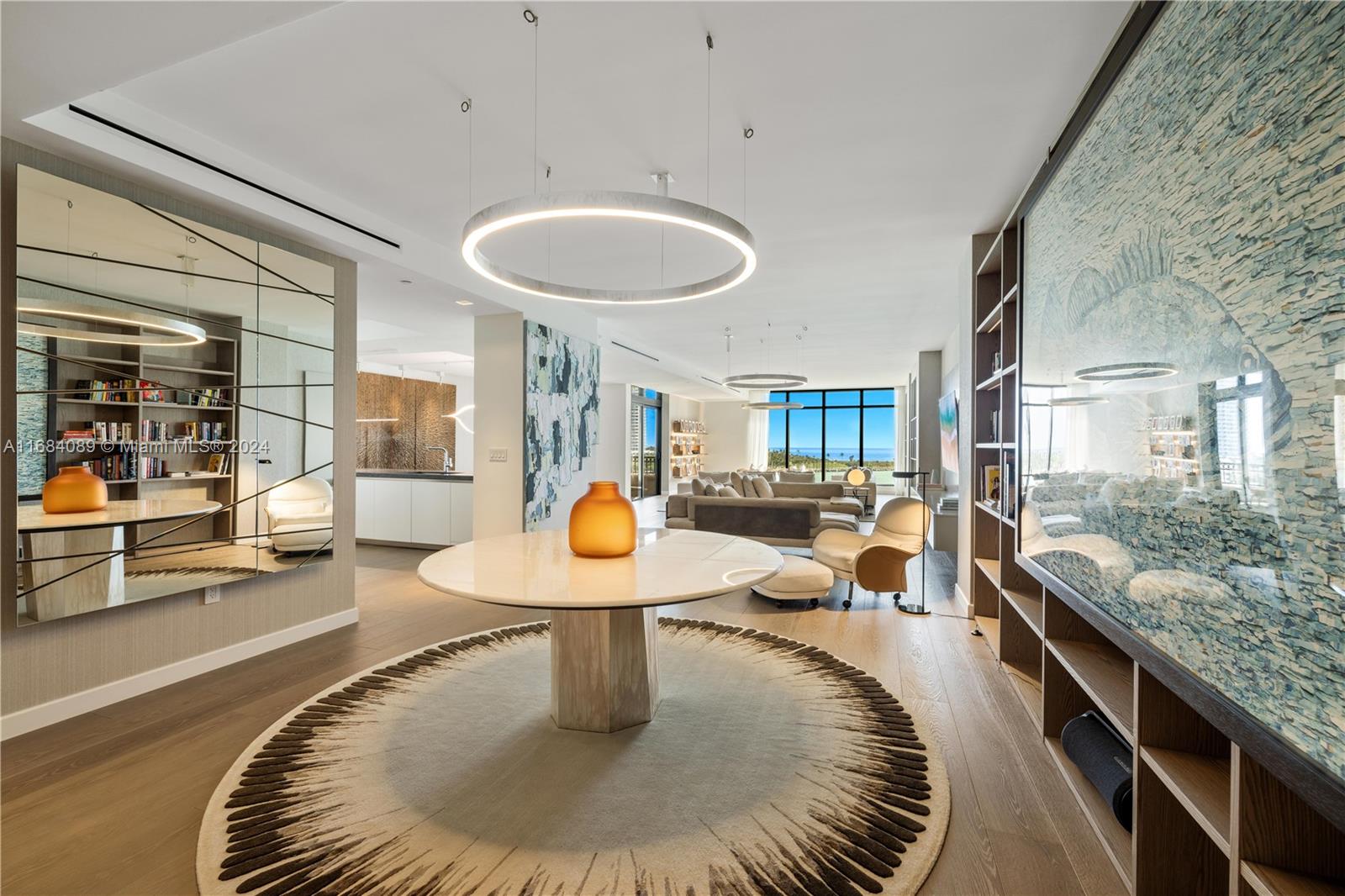 Palazzo Del Sol Miami Beach, FL 33109