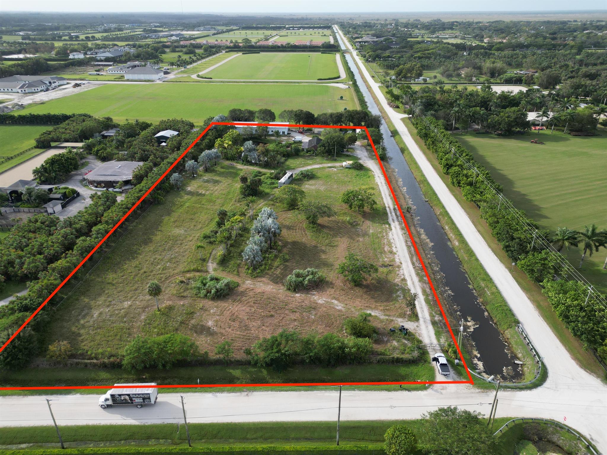 Homes for sale in Wellington, FL | 12968 Indian Mound Rd Road, Wellington, FL 33449 | MLS# R11034367