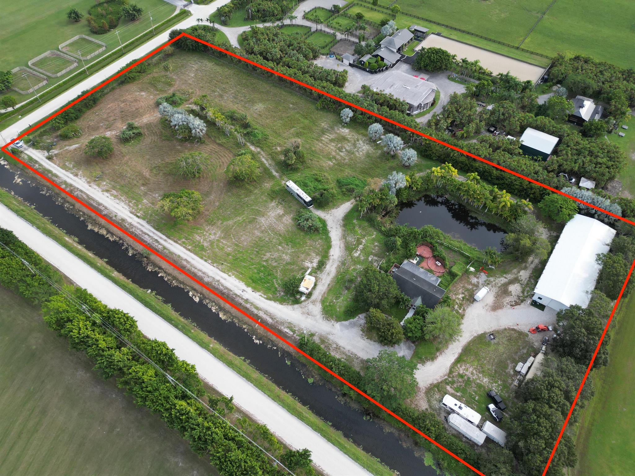 Homes for sale in Wellington, FL | 12968 Indian Mound Rd Road, Wellington, FL 33449 | MLS# R11034367