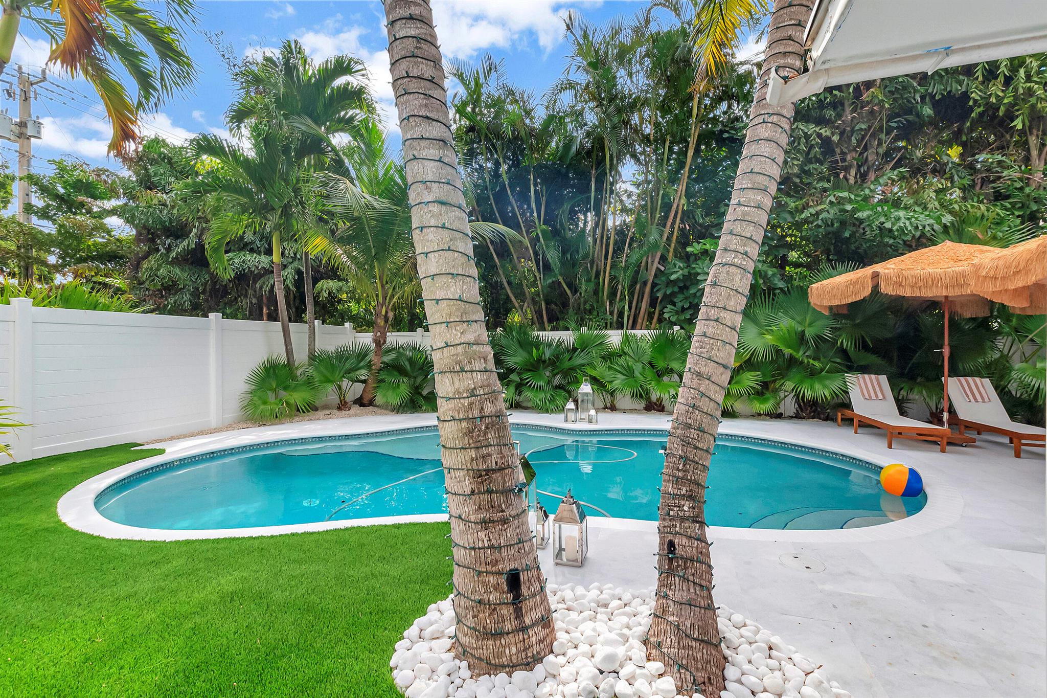 Homes for sale in Lantana, FL | 103 S Atlantic Dr, Lantana, FL 33462 | MLS# R11034444