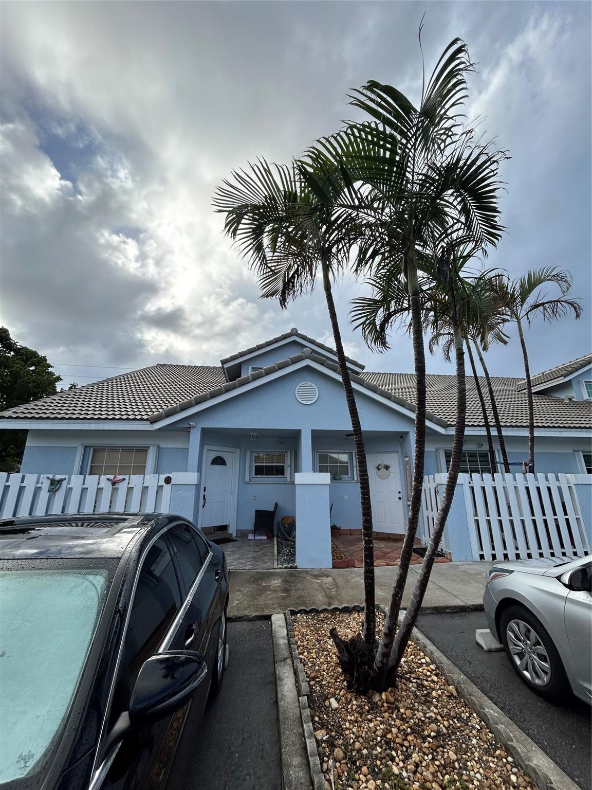 Homes for sale in Deerfield Beach, FL | 330 Se 2nd Ave #C2, Deerfield Beach, FL 33441 | MLS# F10467723