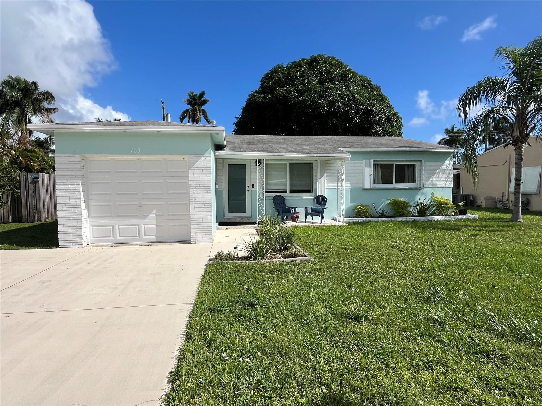 703 N 32nd Ct Hollywood FL 33021 | F10470169