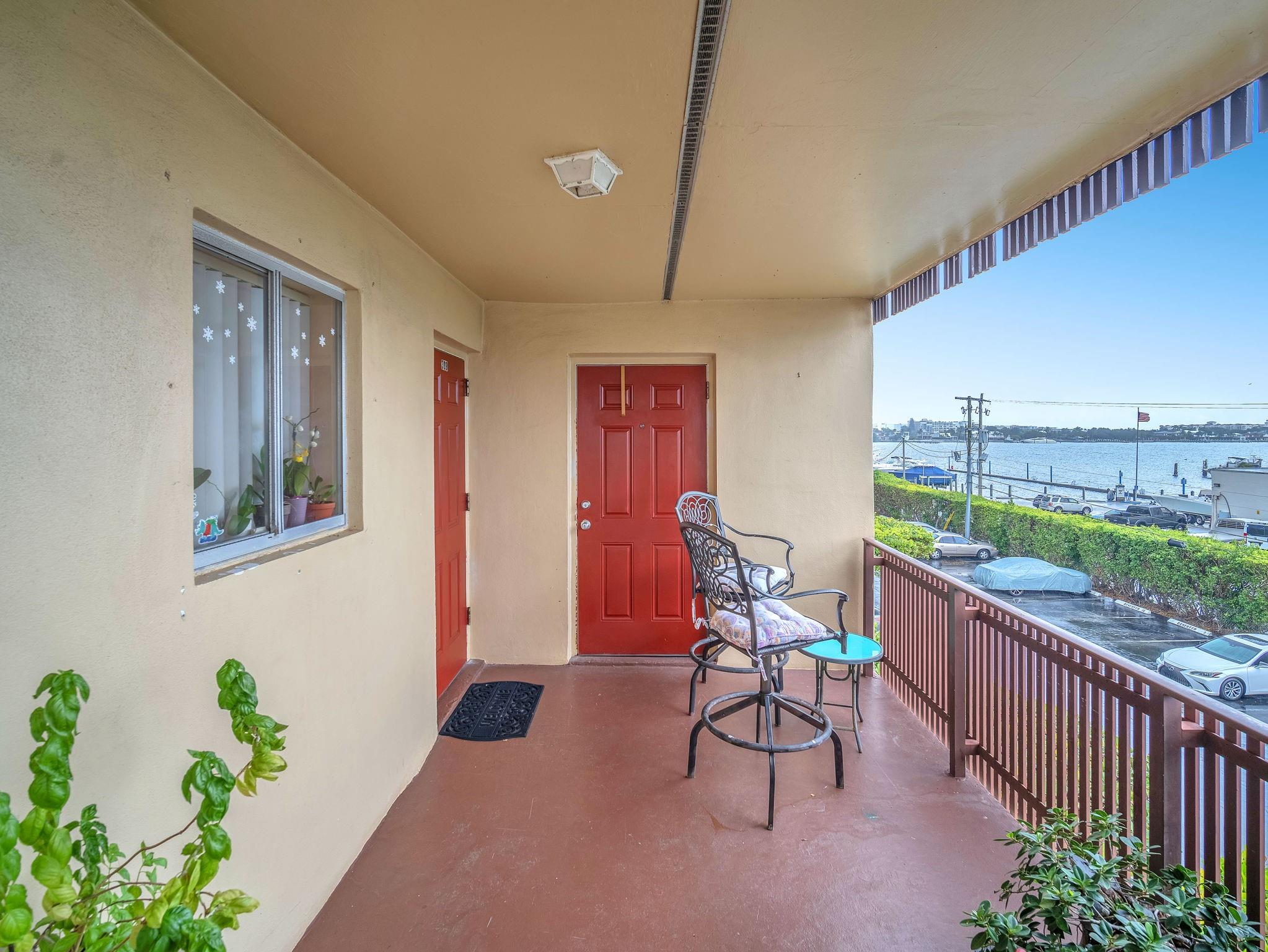 Homes for sale in Lantana, FL | 200 Waterway Dr #309, Lantana, FL 33462 | MLS# F10470291