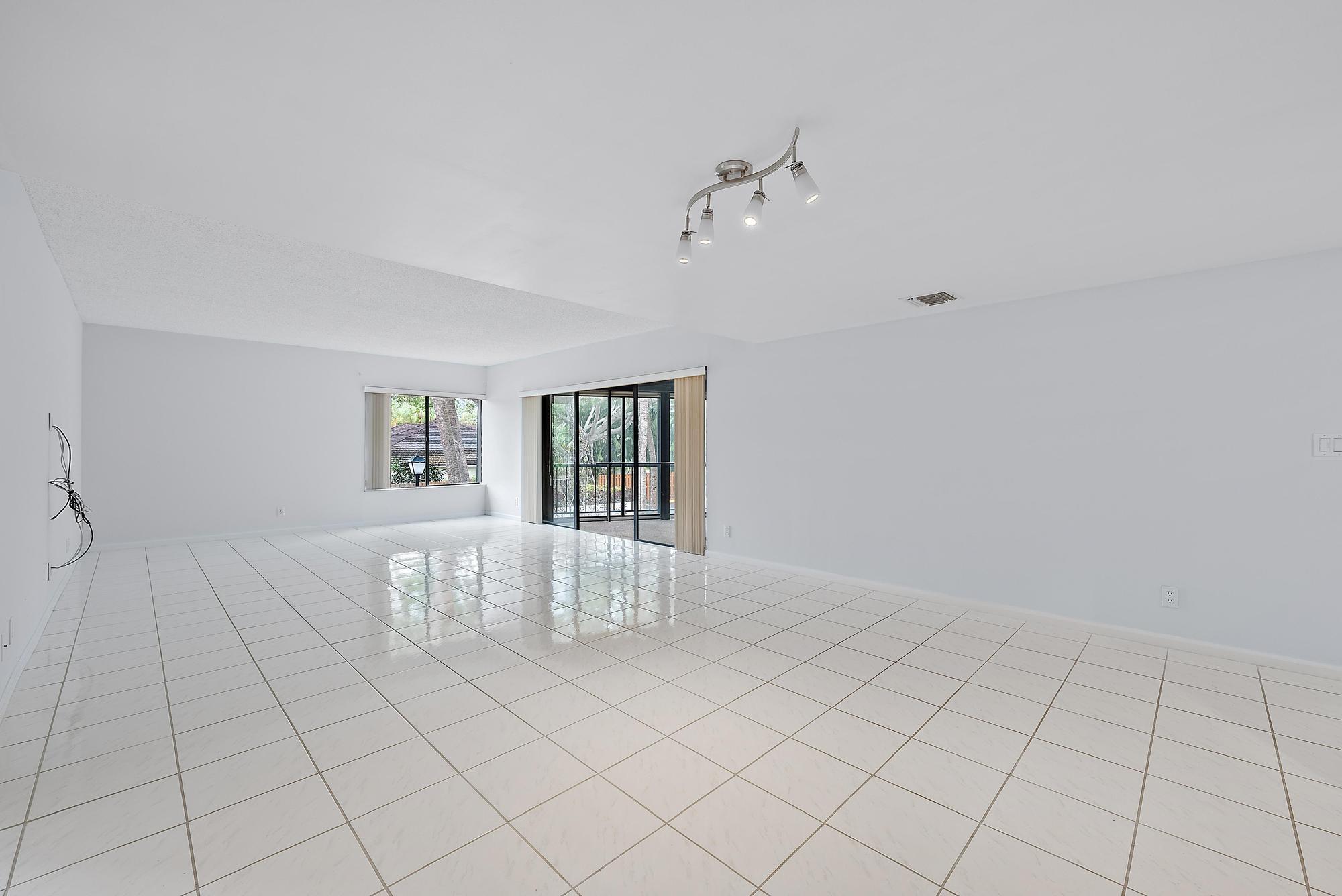 Homes for sale in North Palm Beach, FL | 1660 Twelve Oaks Way #205, North Palm Beach, FL 33408 | MLS# R11035340