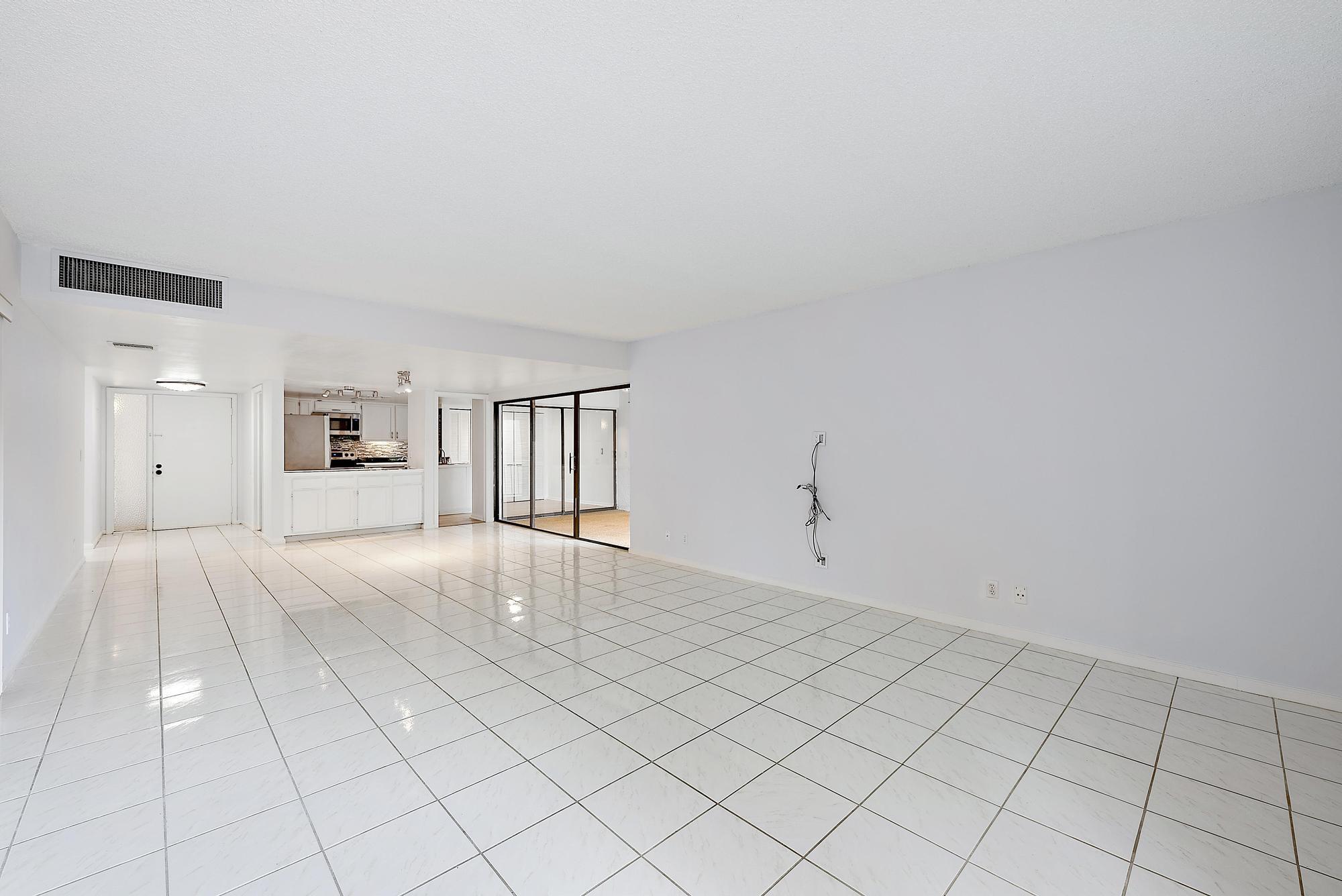 Homes for sale in North Palm Beach, FL | 1660 Twelve Oaks Way #205, North Palm Beach, FL 33408 | MLS# R11035340