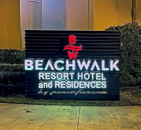 Condo for Sale in Hallandale Beach, FL