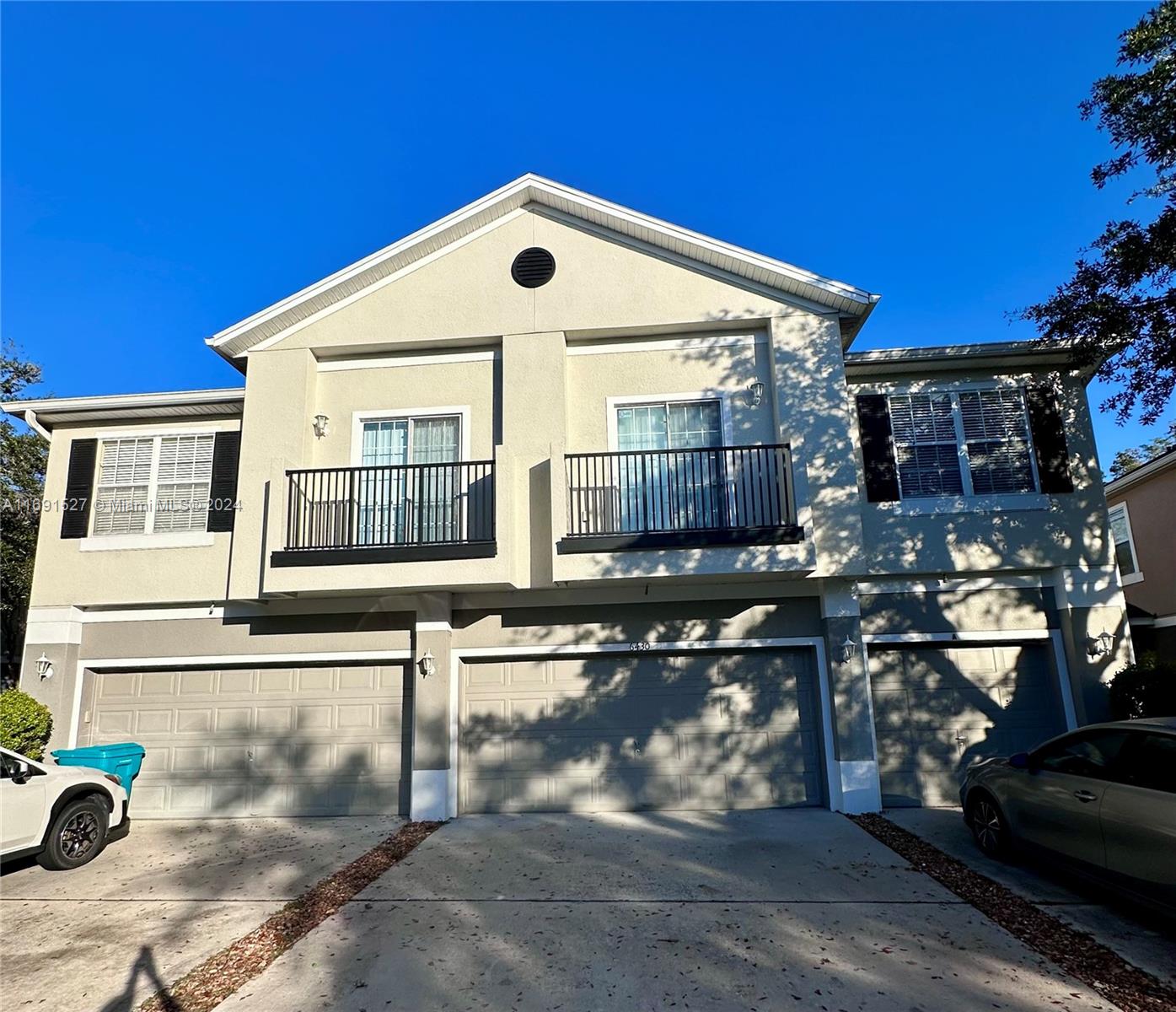 Carter Glen Condominium