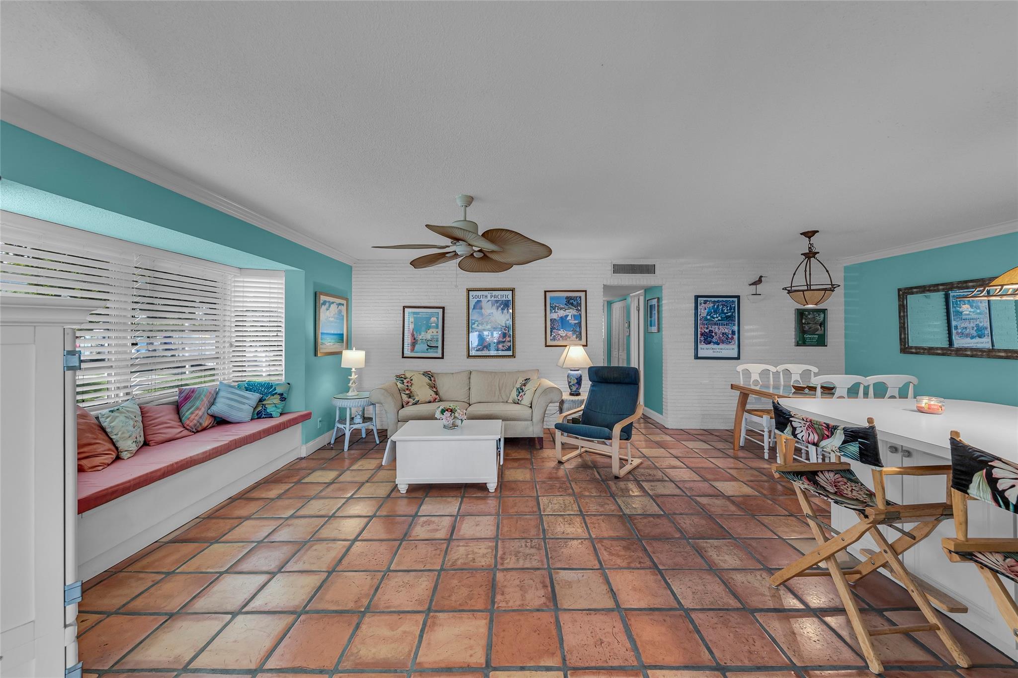 Homes for sale in Pompano Beach, FL | 2541 Ne 11Th St #101, Pompano Beach, FL 33062 | MLS# F10470829