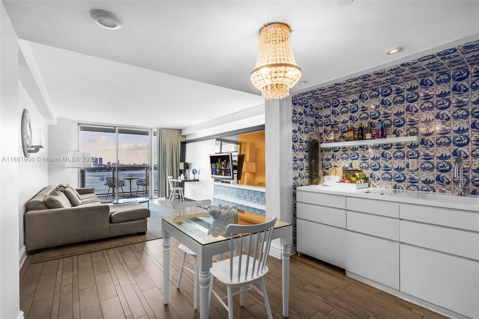 1100 West Ave Unit 1420, Miami Beach, Florida 33139