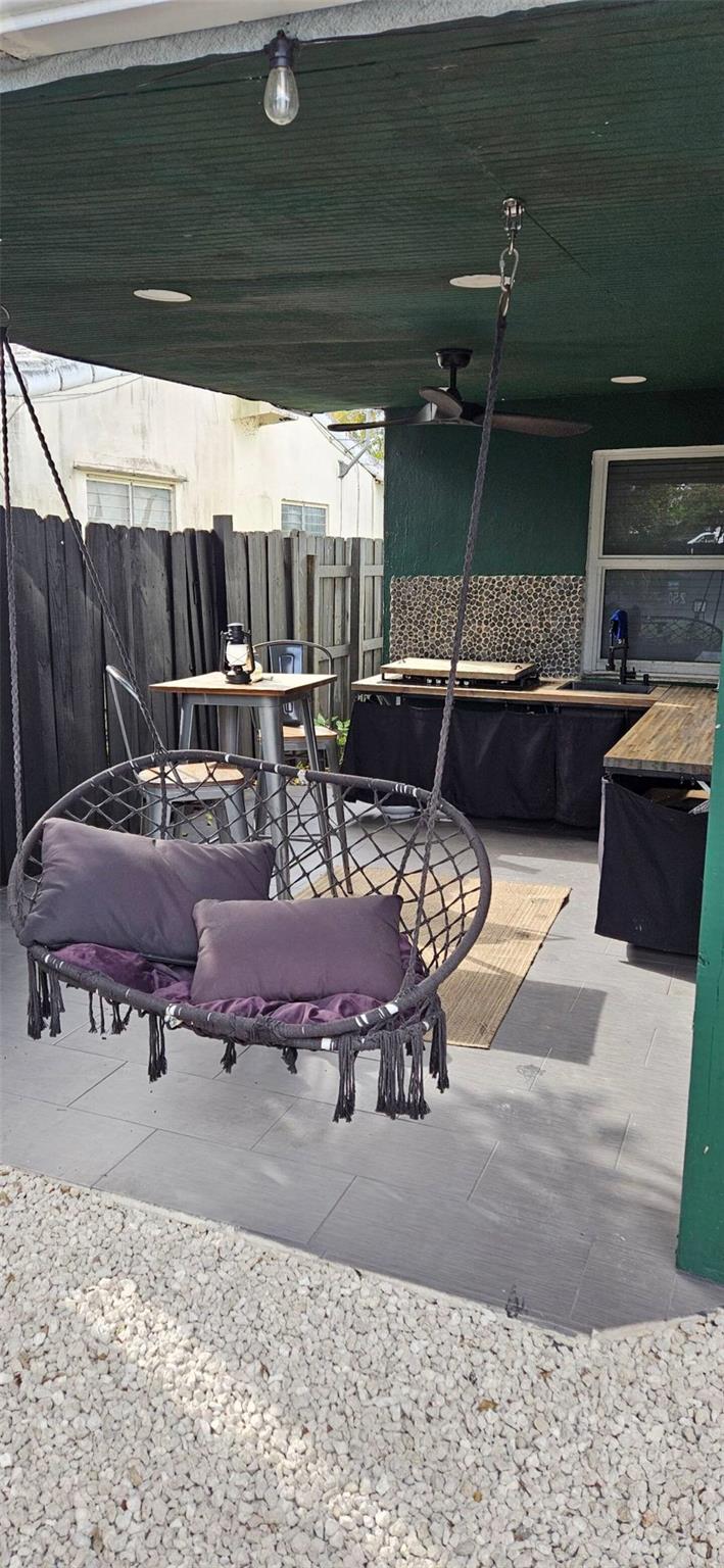 Outdoor Kitchen Area